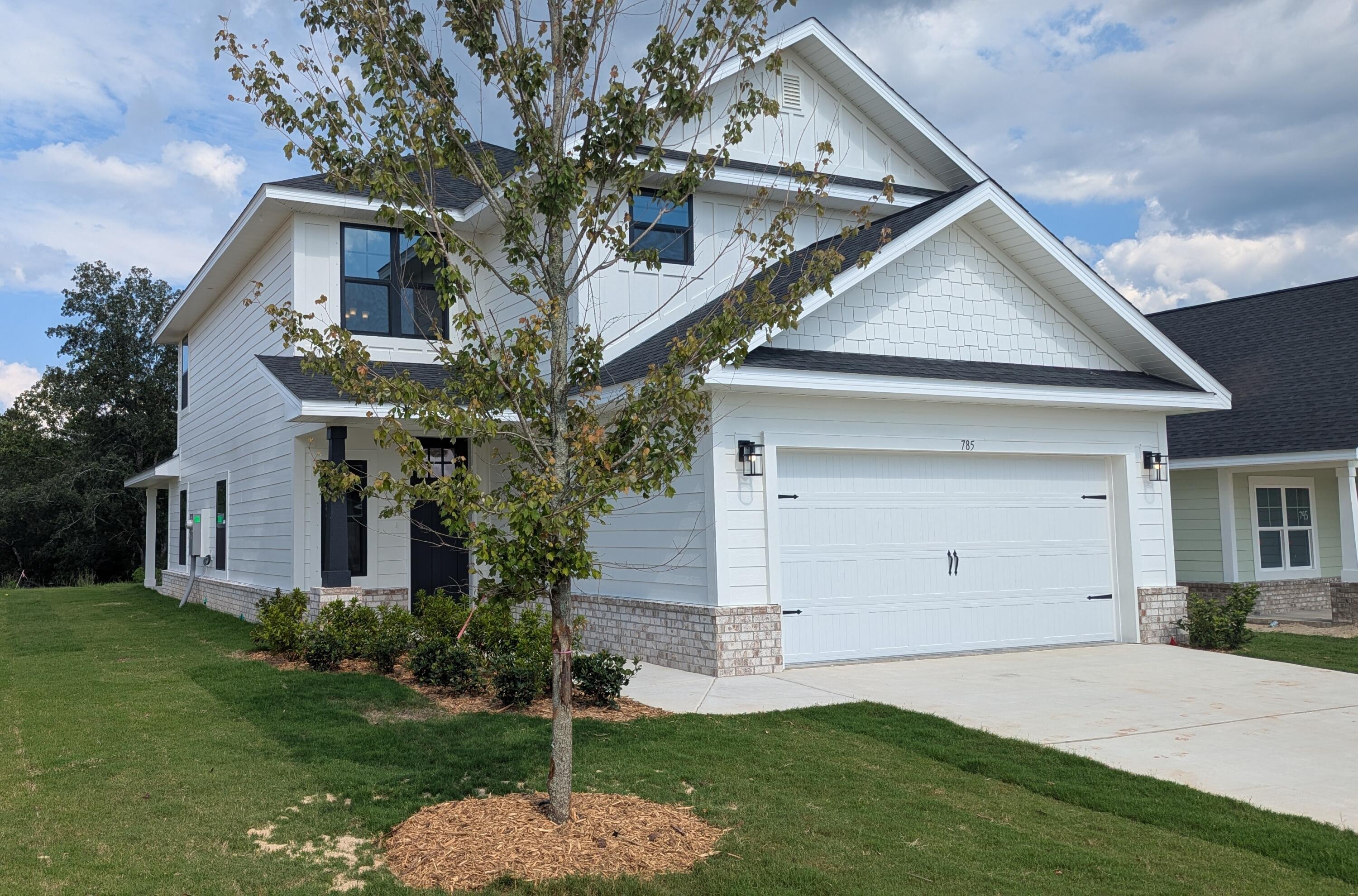 THE BLUFFS AT LAFAYETTE - Residential