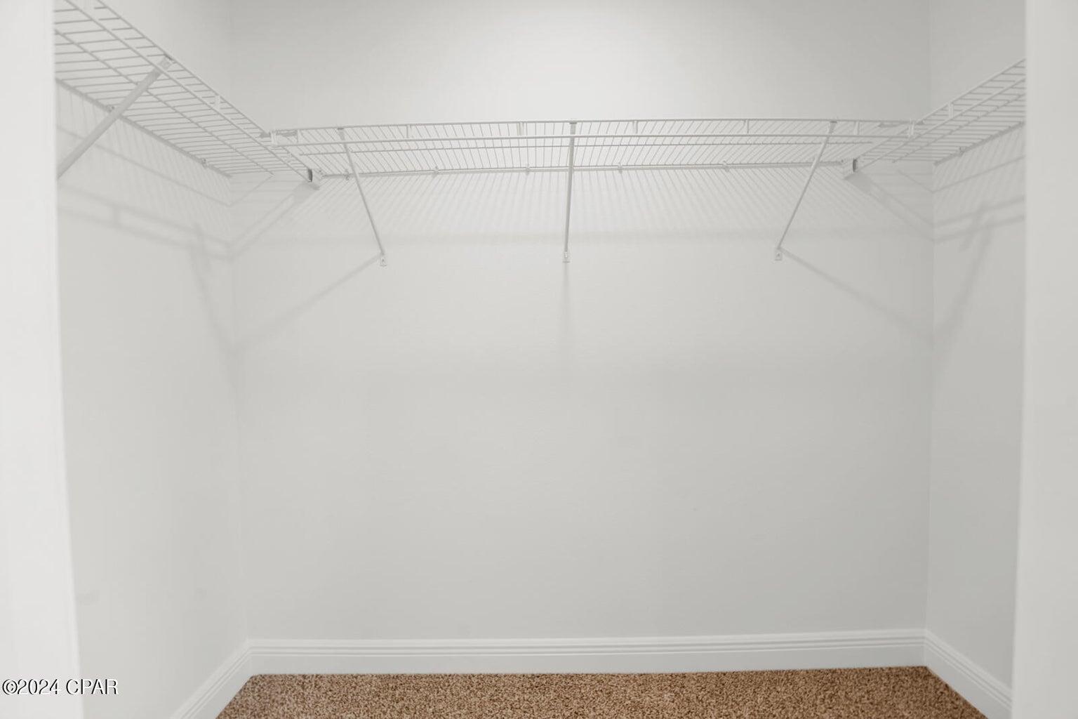 Hawk's Landing - Residential Lease