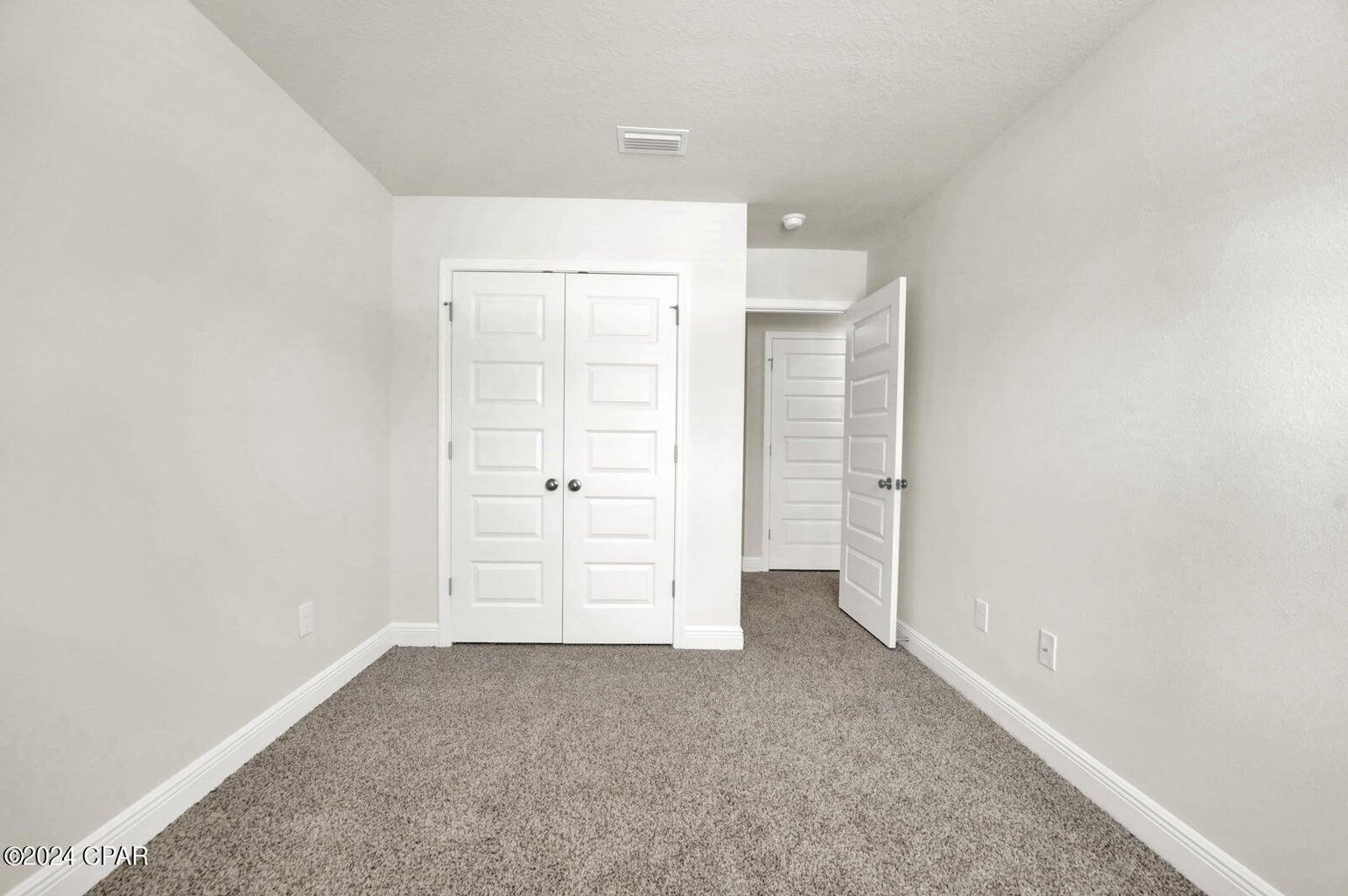 Hawk's Landing - Residential Lease