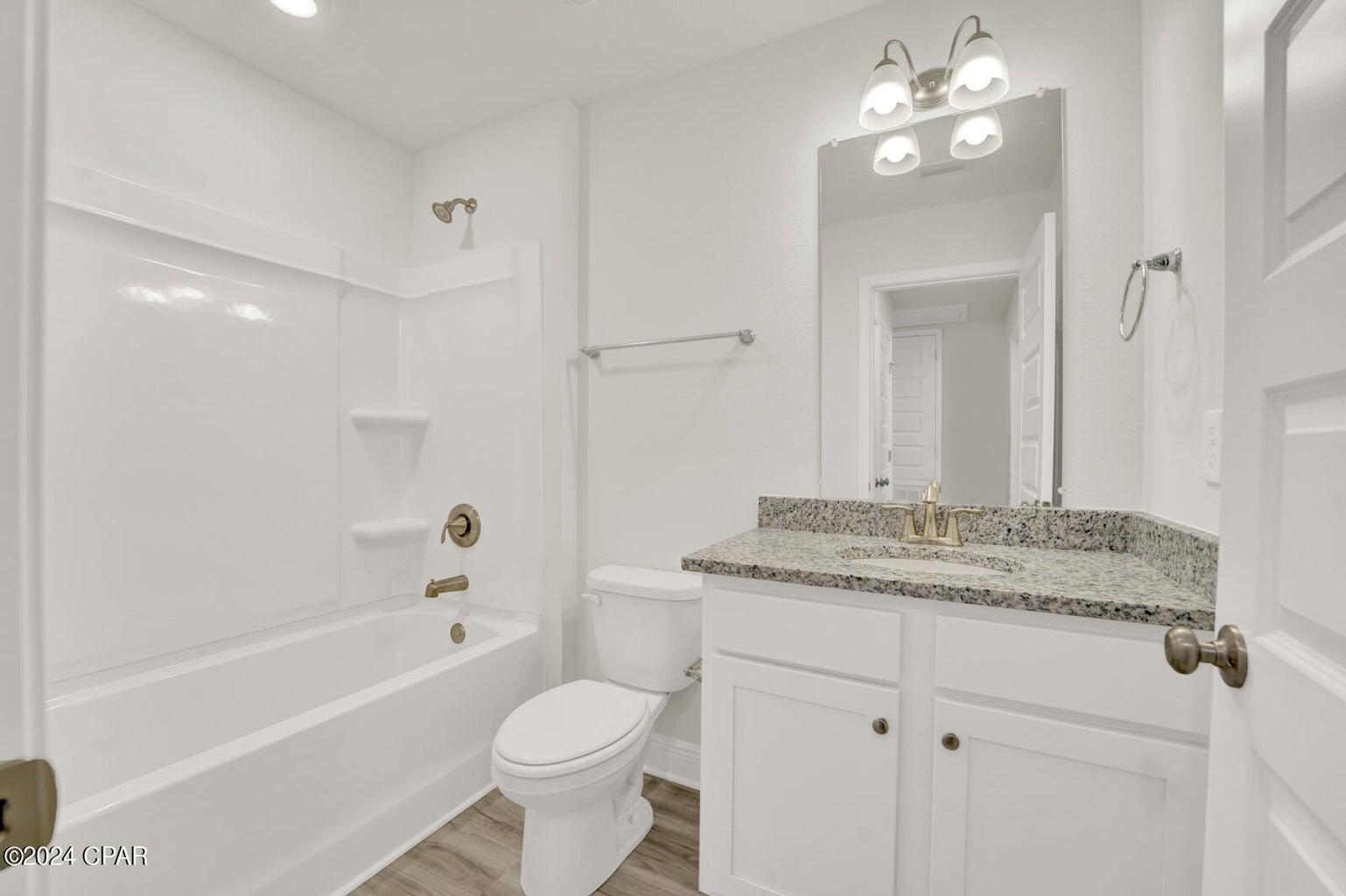 Hawk's Landing - Residential Lease