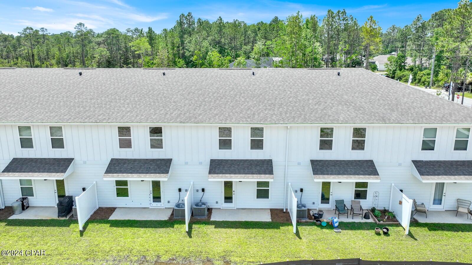 Hawk's Landing - Residential Lease