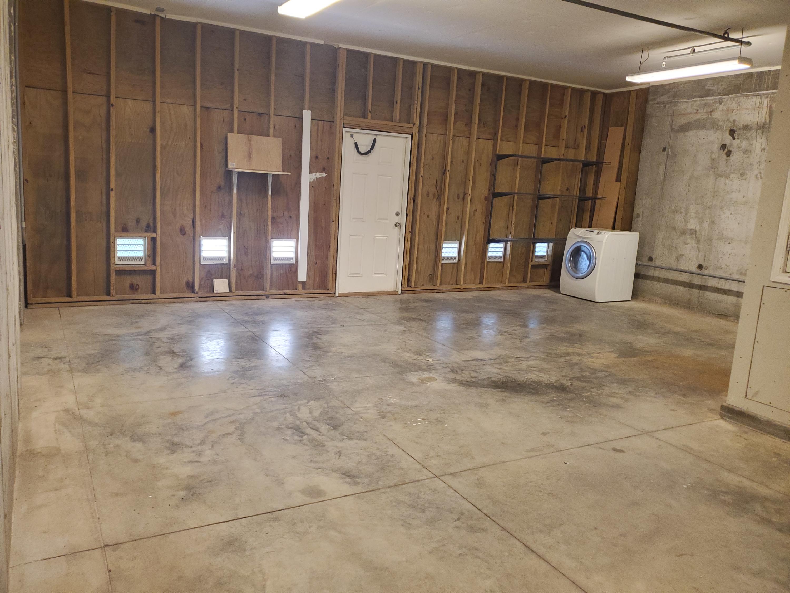 SEA VIEW PINES - Residential