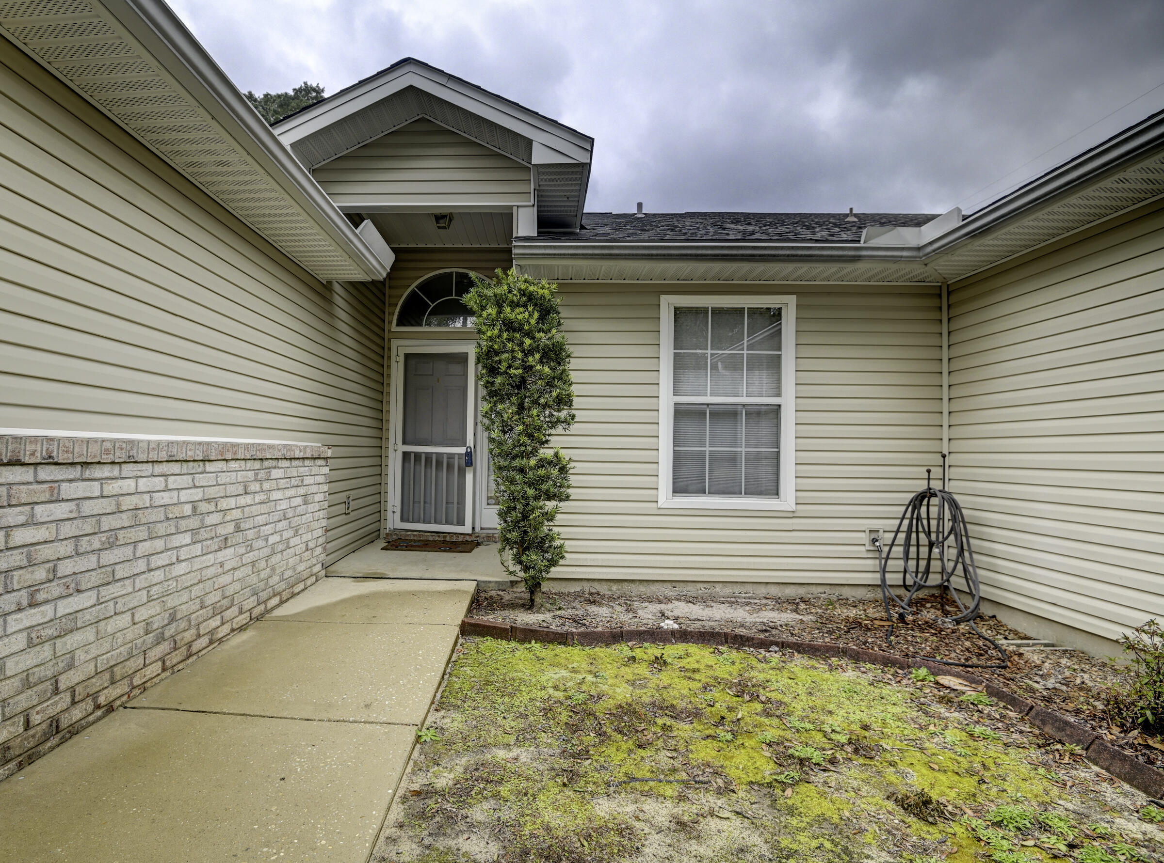 SHANYN TAYLOR OAKS - Residential