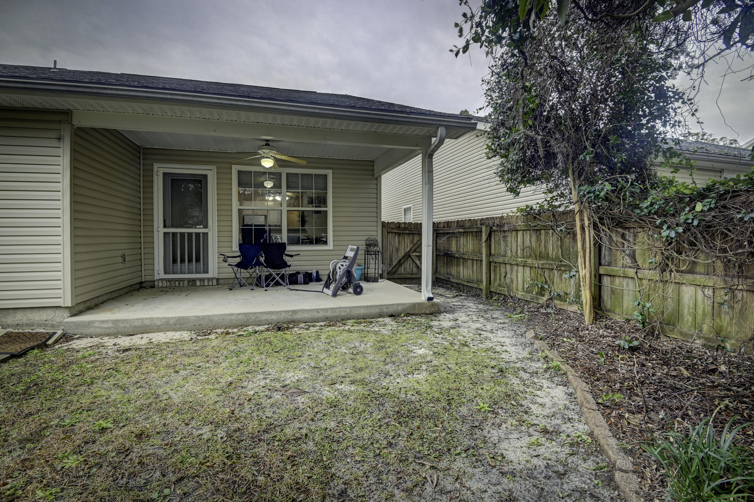 SHANYN TAYLOR OAKS - Residential