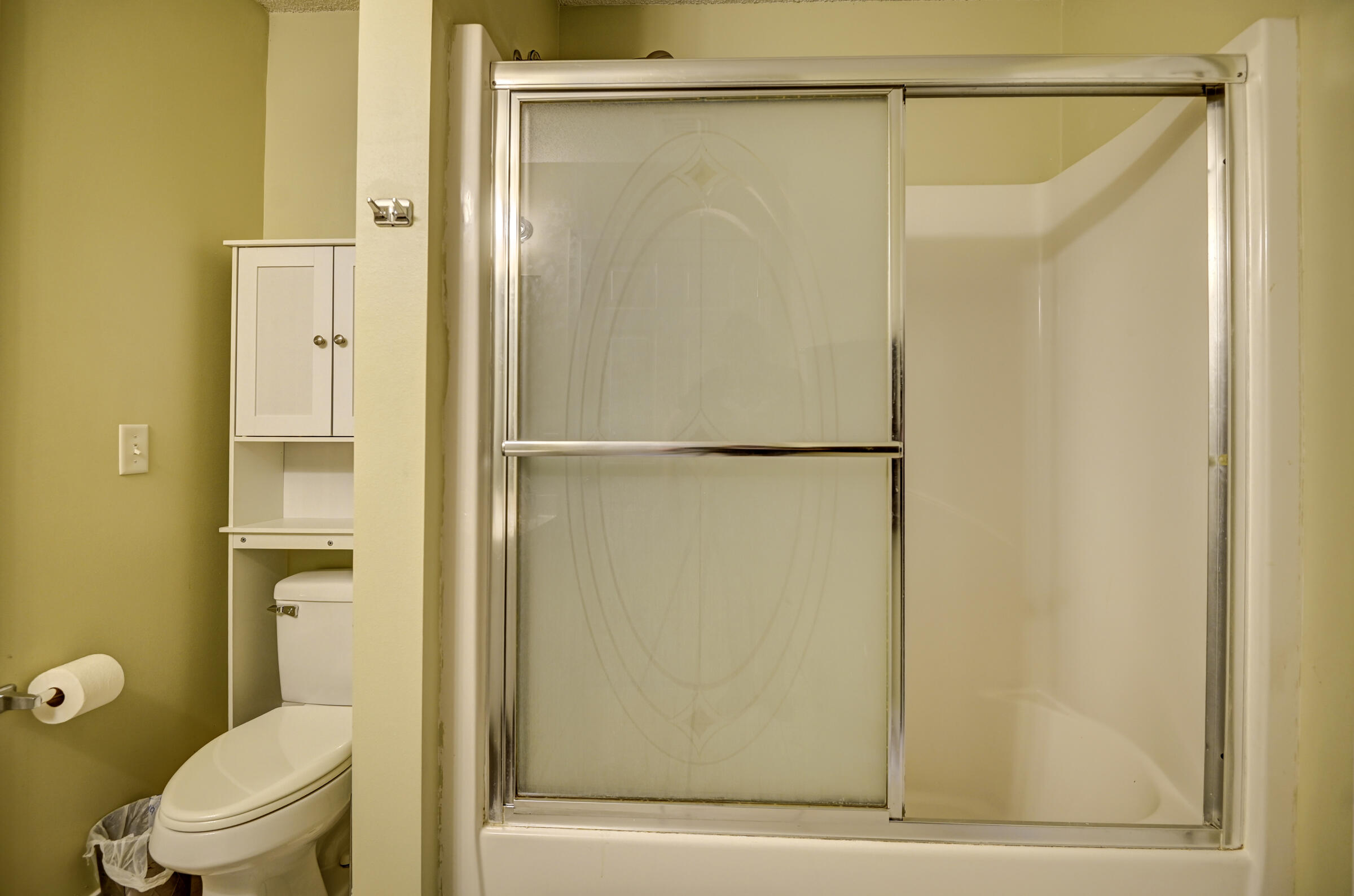 SHANYN TAYLOR OAKS - Residential