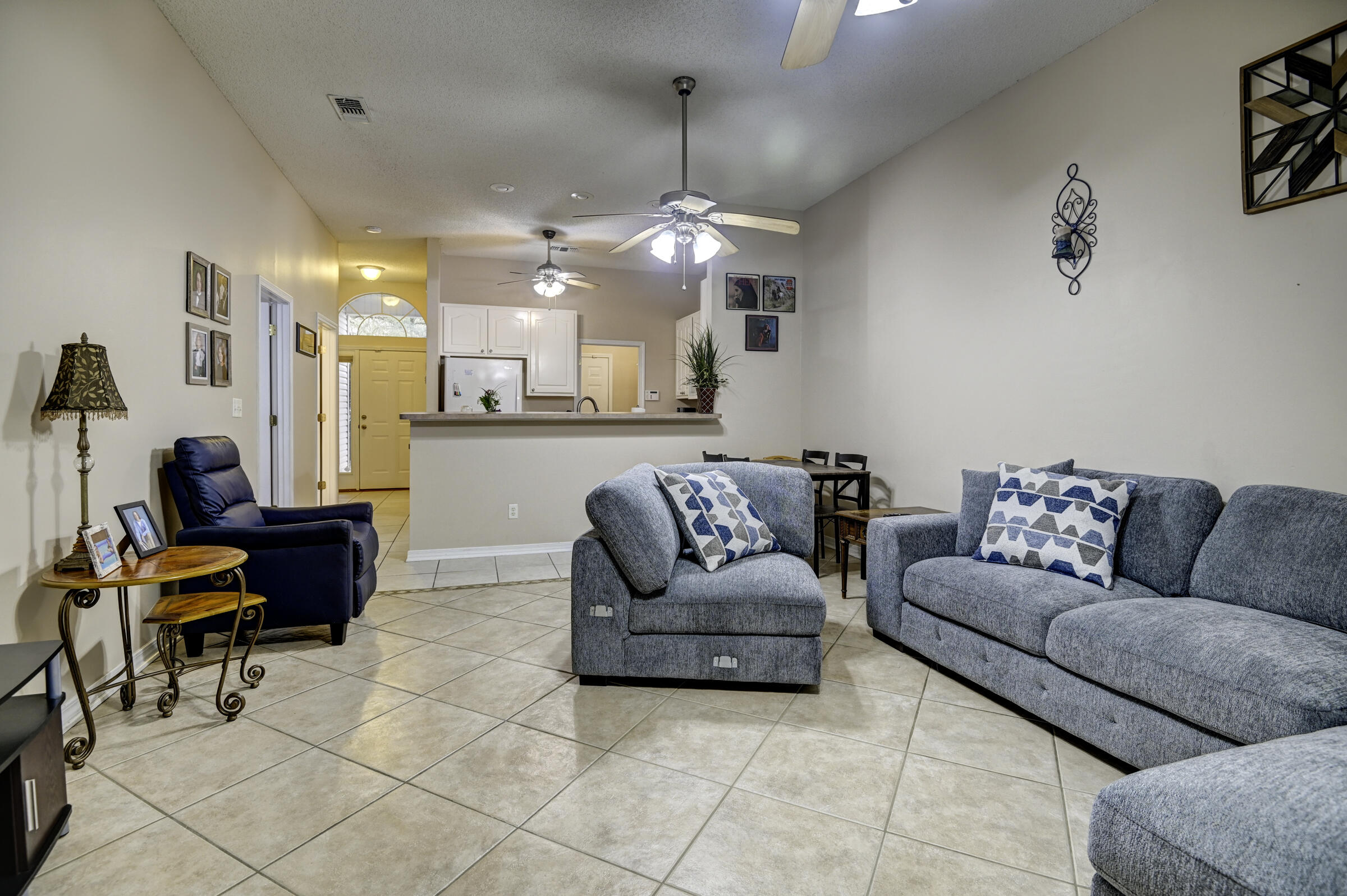 SHANYN TAYLOR OAKS - Residential