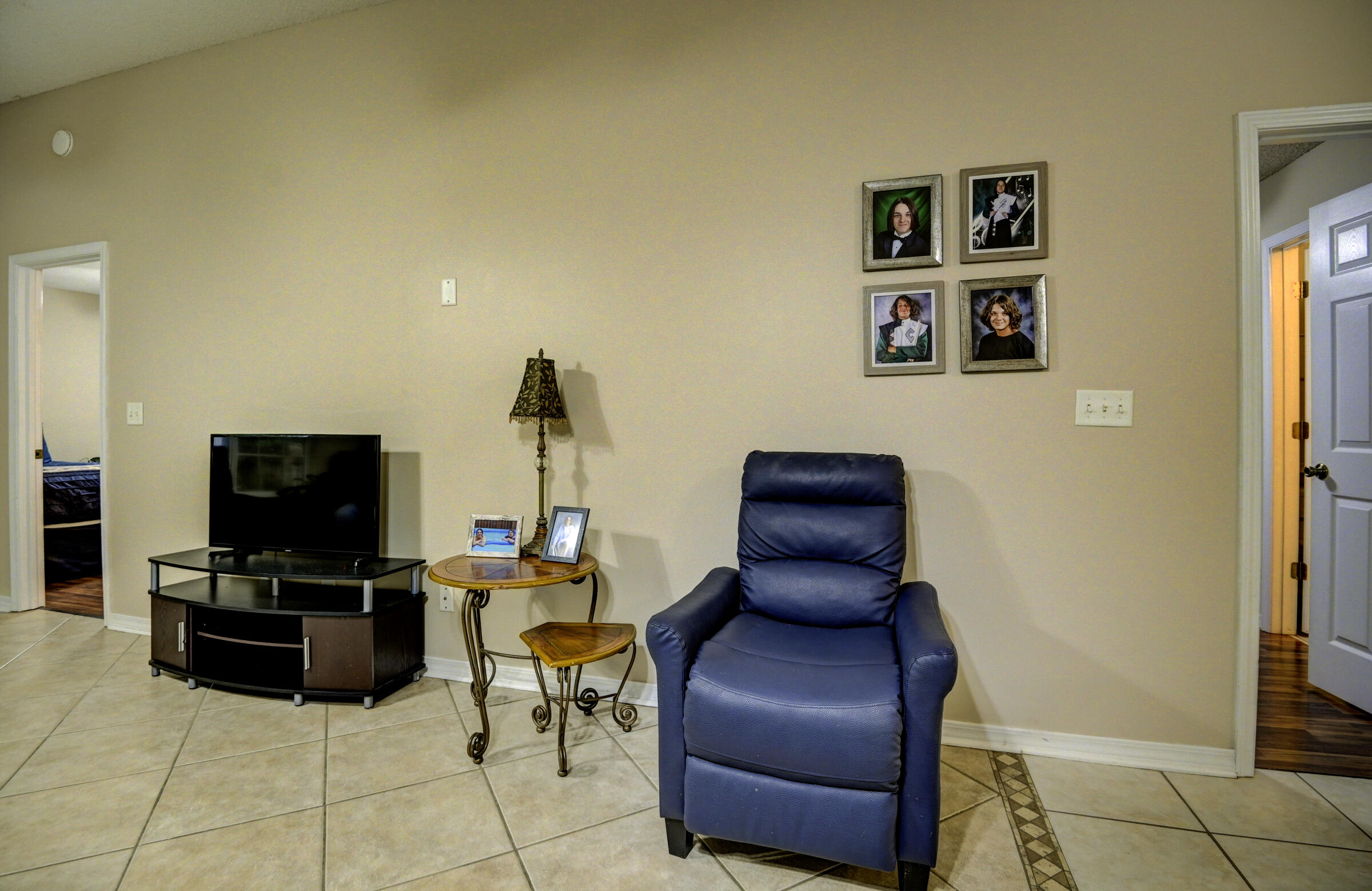 SHANYN TAYLOR OAKS - Residential