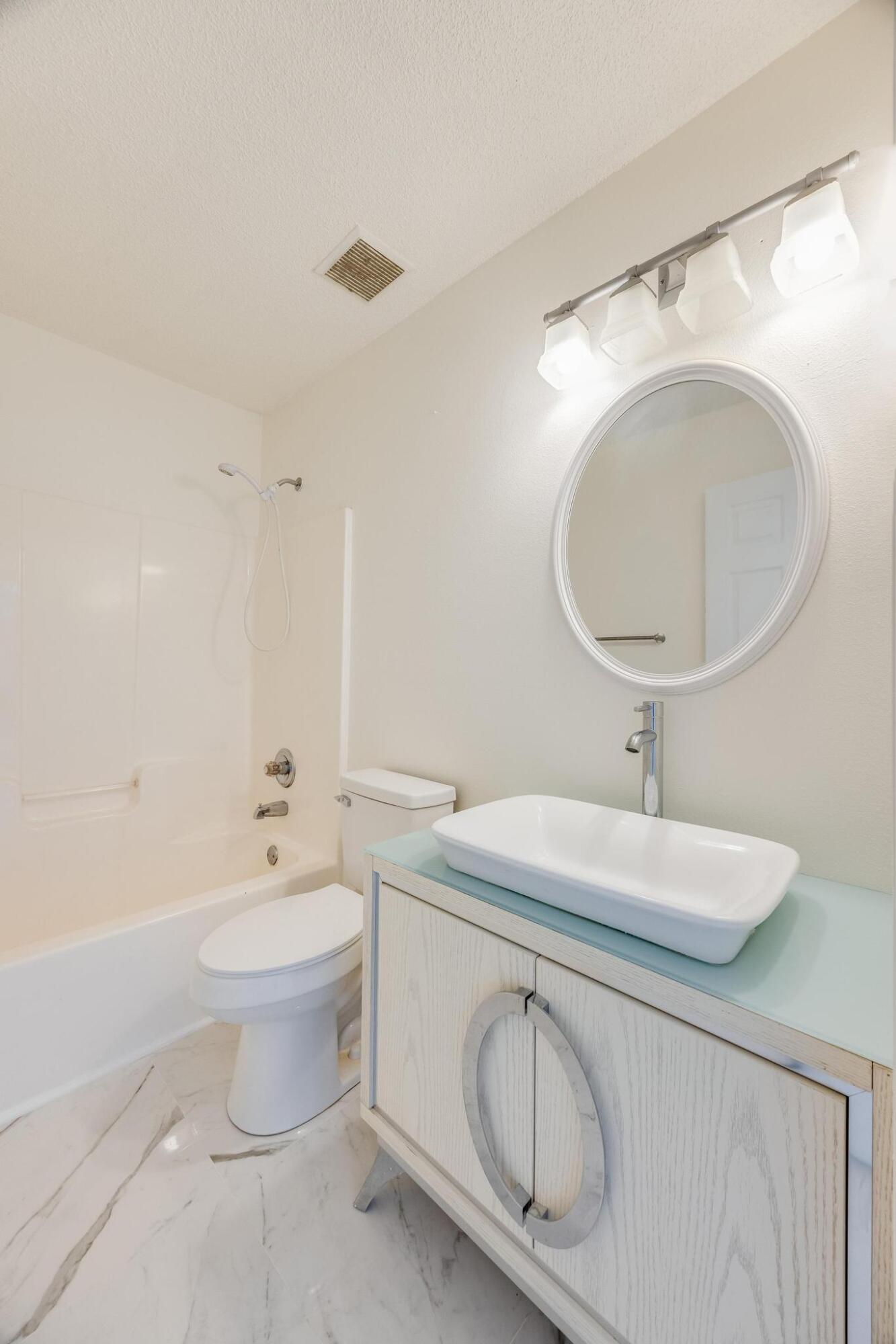 MT OLIVE ESTATES - Residential