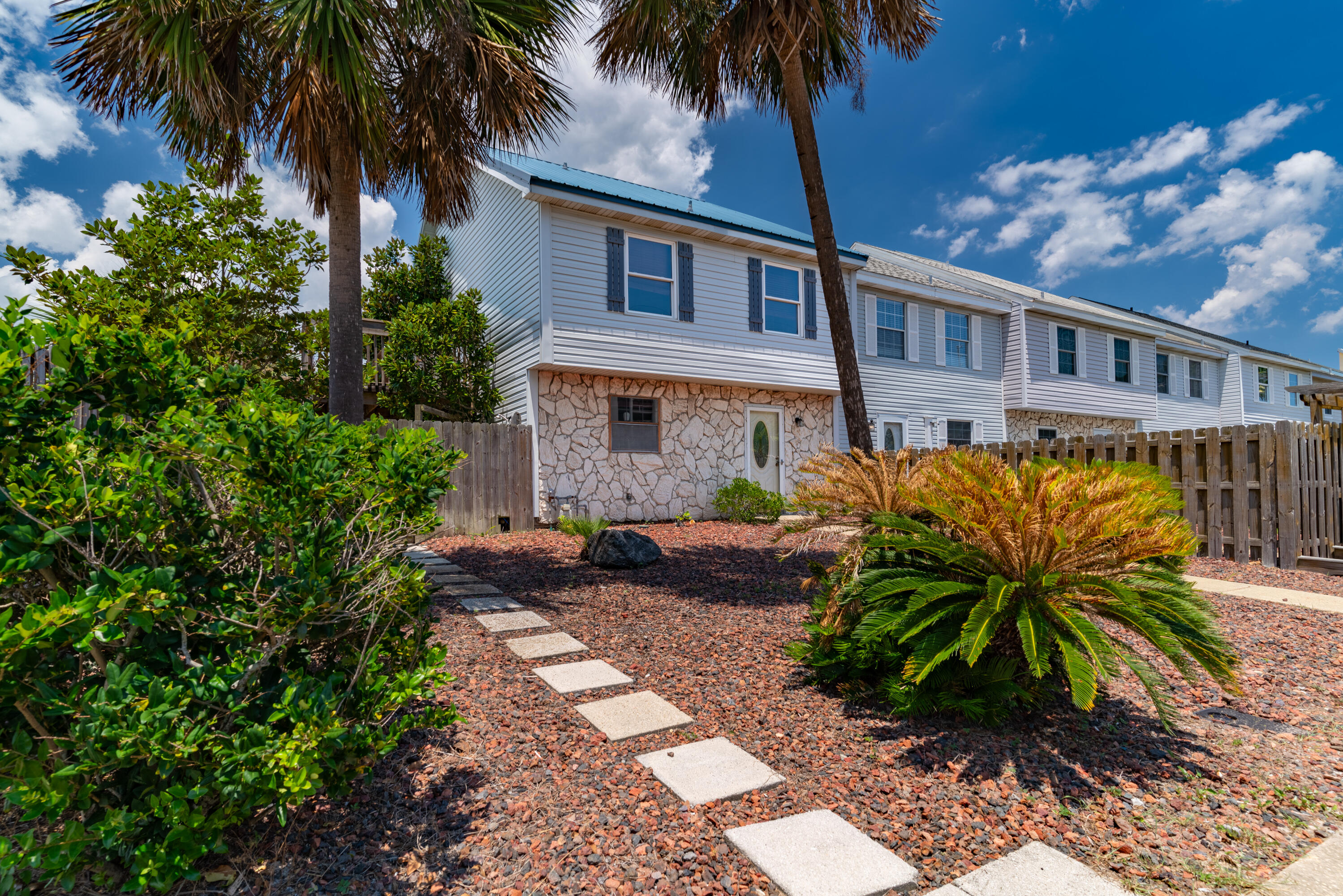 SANTA ROSA ISLAND - Residential