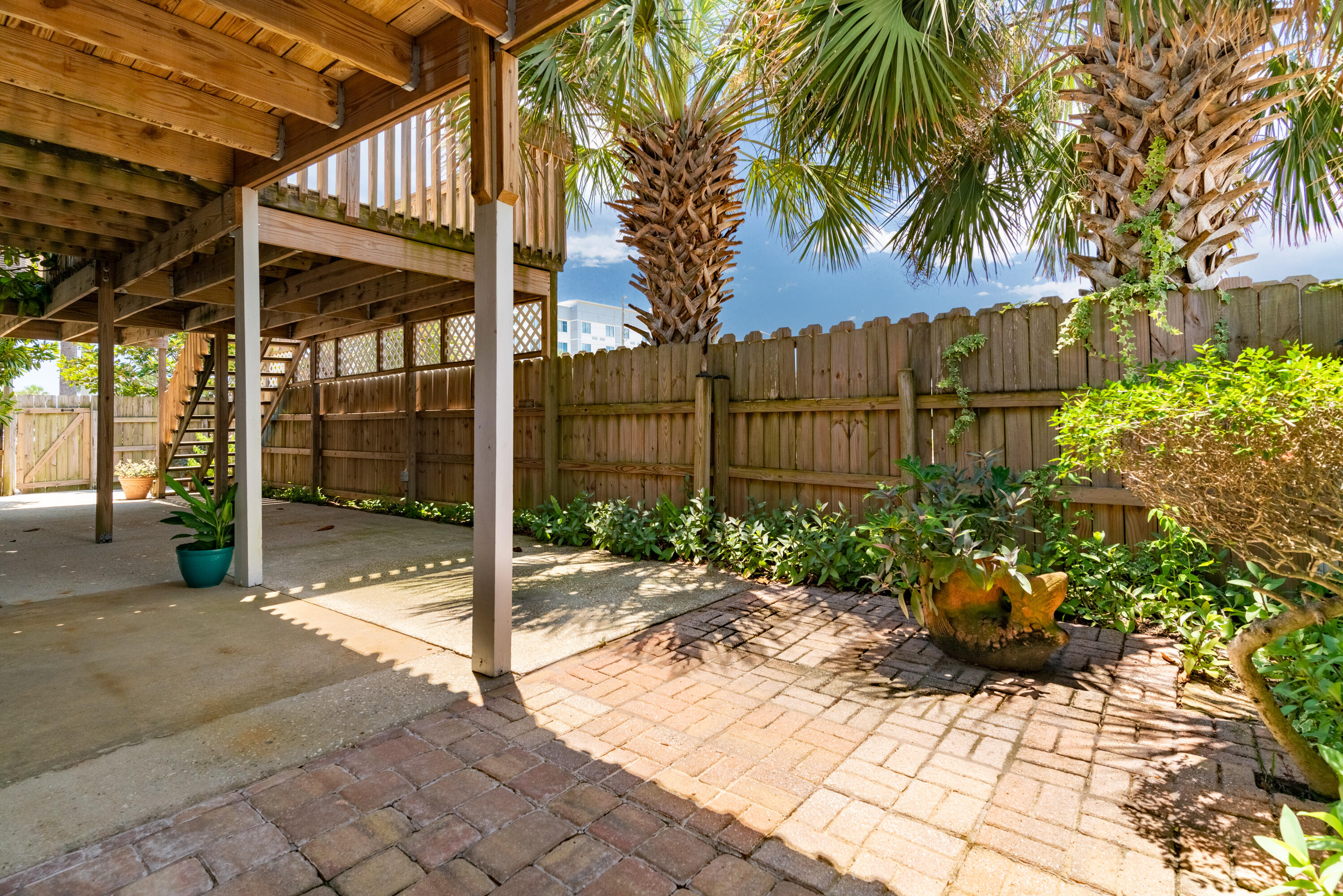 SANTA ROSA ISLAND - Residential