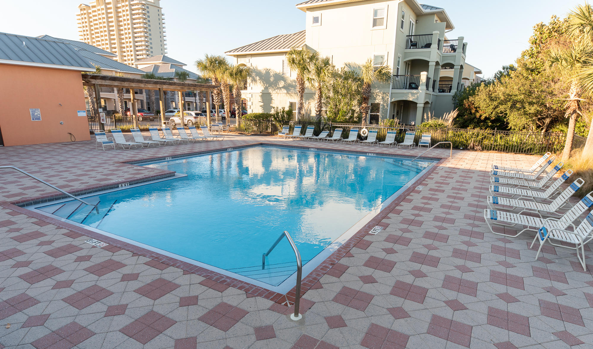 MIRAMAR BEACH VILLAS - Residential