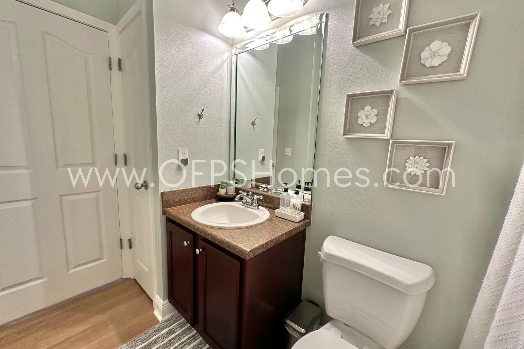 ROLLING RIDGE S/D - Residential Lease