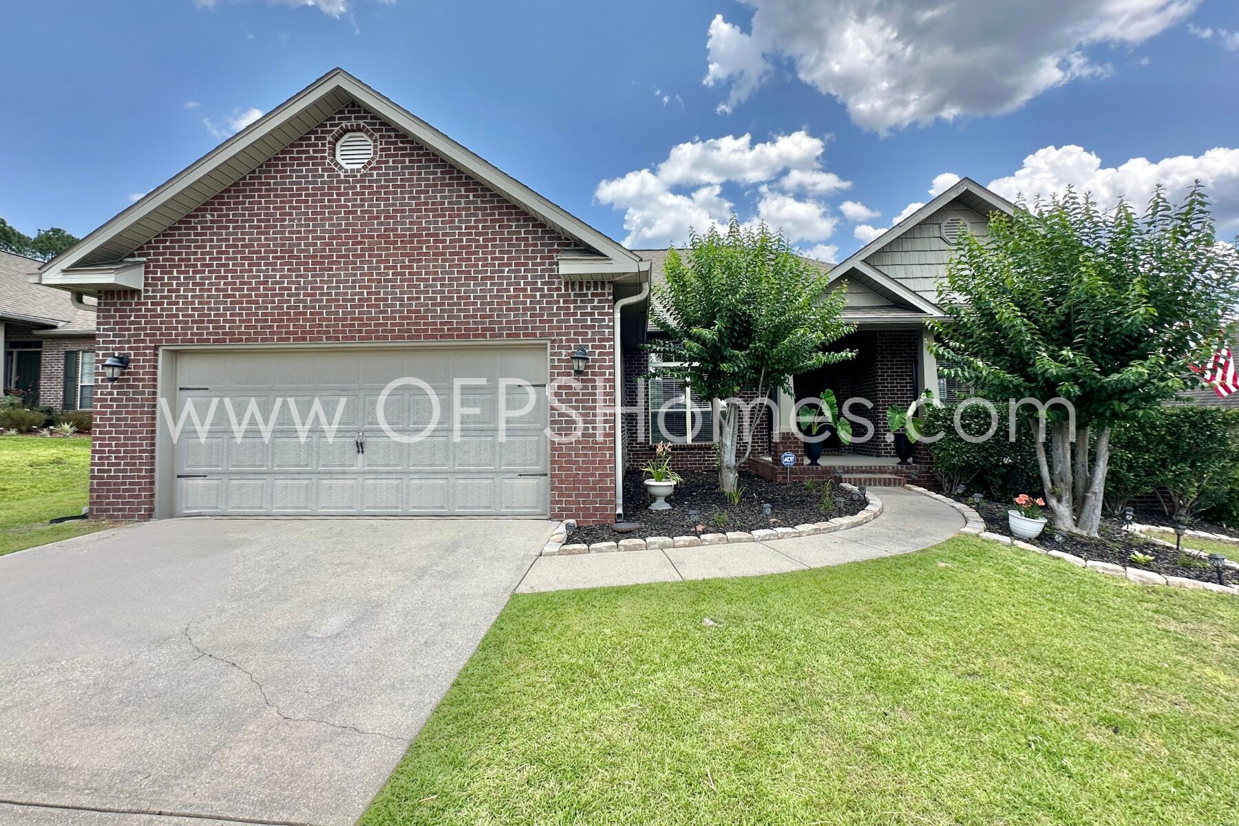 ROLLING RIDGE S/D - Residential Lease