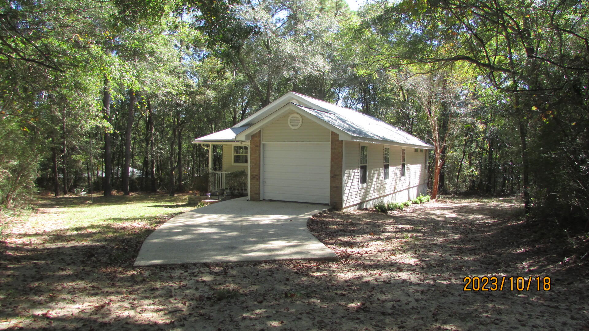 HILLTOP ACRES 1ST ADDN - Residential