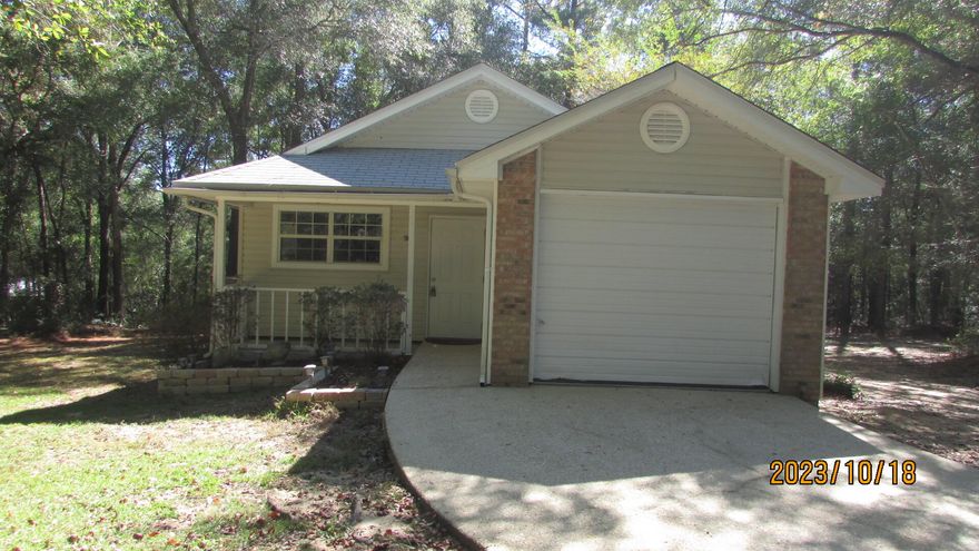 CUTE COTTAGE IN A COUNTRY-LIKE SETTING. PERFECT STARTER/RETIREMENT HOME. HOME SITUATED ON AN ACRE LOT. HAS SECURITY SYSTEM, WASHER/DRYER. LARGE WOODED DECK FOR BBQ-ING, SHADY TREES SURROUNDING HOME, FIREPLACE FOR COZY EVENINGS.. VACANT AND READY FOR OCCUPANCY.