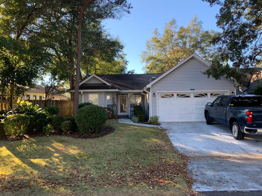 Cottage style home in desirable Blue Pine Village. Lots of updates throughout including granite countertops, stainless steel appliances (ice maker not warranted) and new carpet in the master bedroom. Vaulted ceiling in living area and a large 'Florida Room' gives this home a larger feel. Split floorpan features a spacious master suite and nice sized guest bedrooms on opposite side of the house. Fully fenced backyard offers privacy to enjoy outdoor living. Community pool access for approved tenants. Owner will consider pets but restrictions apply. Any pet must be spayed/neutered, housebroken and current on all shots. Requires a non refundable pet fee. Any person 18 years old or older must apply separately. Tenants required to have renter's liability insurance. Call for your showing today!!