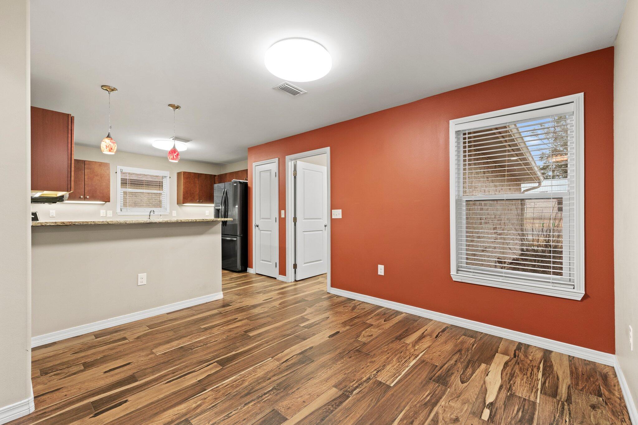 ROSEMONT S/D - Residential Lease