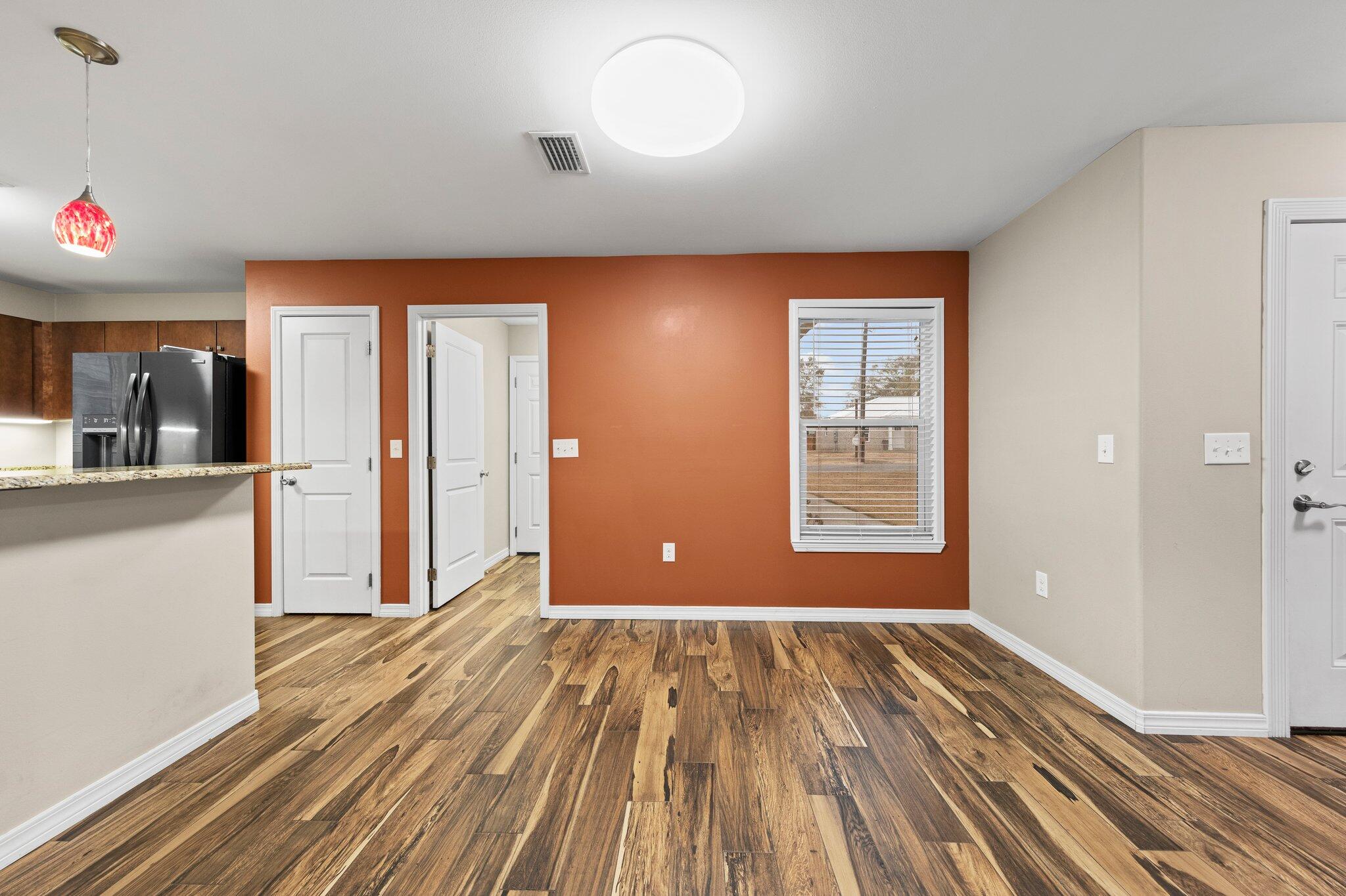 ROSEMONT S/D - Residential Lease