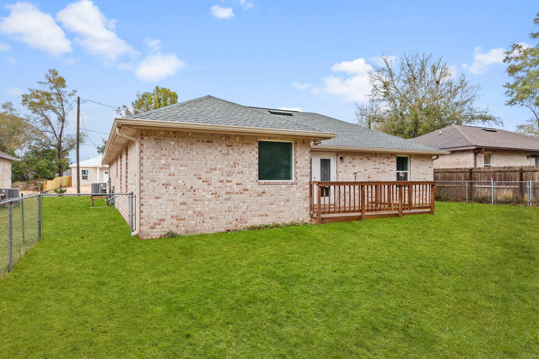 ROSEMONT S/D - Residential Lease