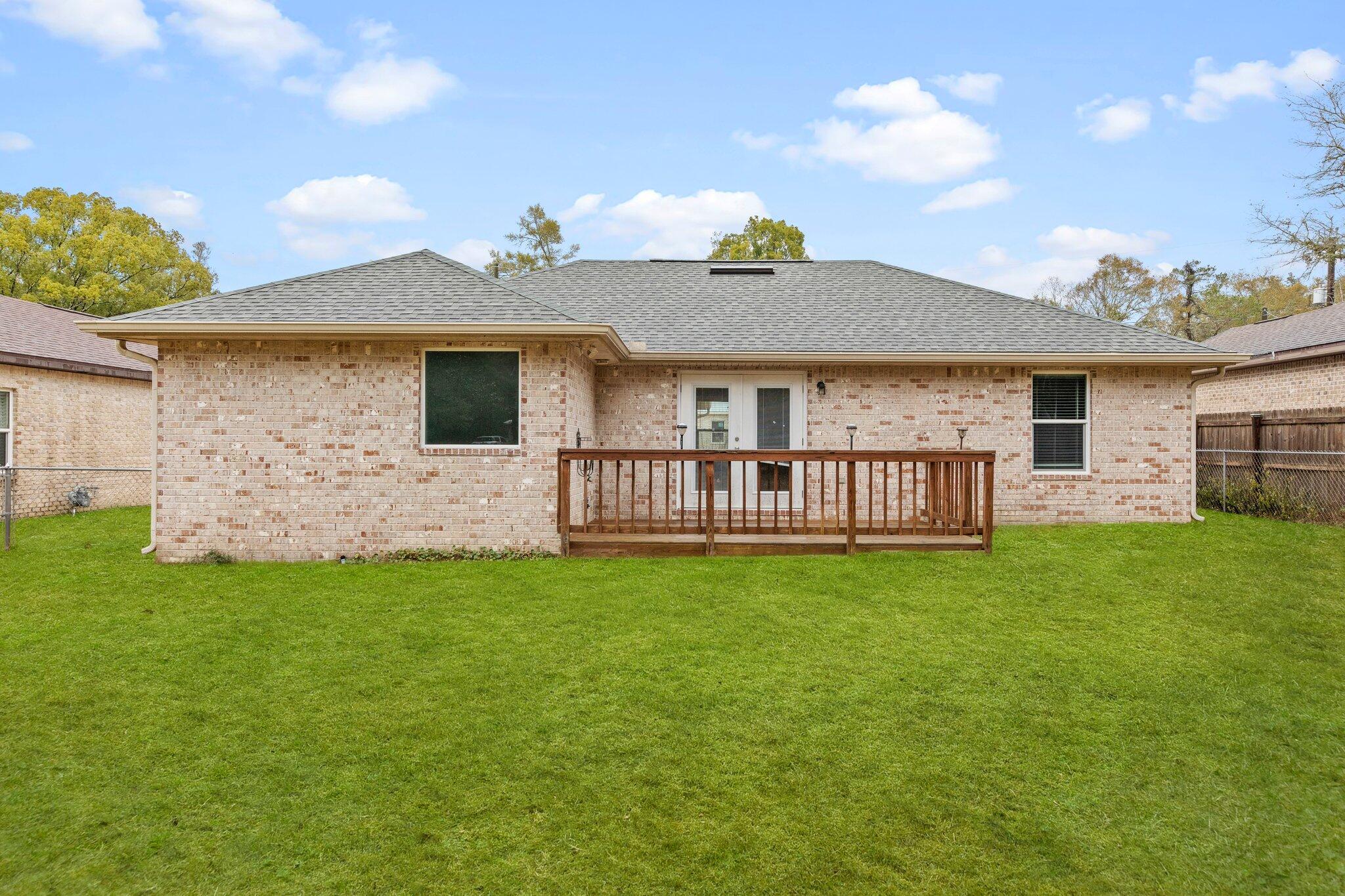 ROSEMONT S/D - Residential Lease