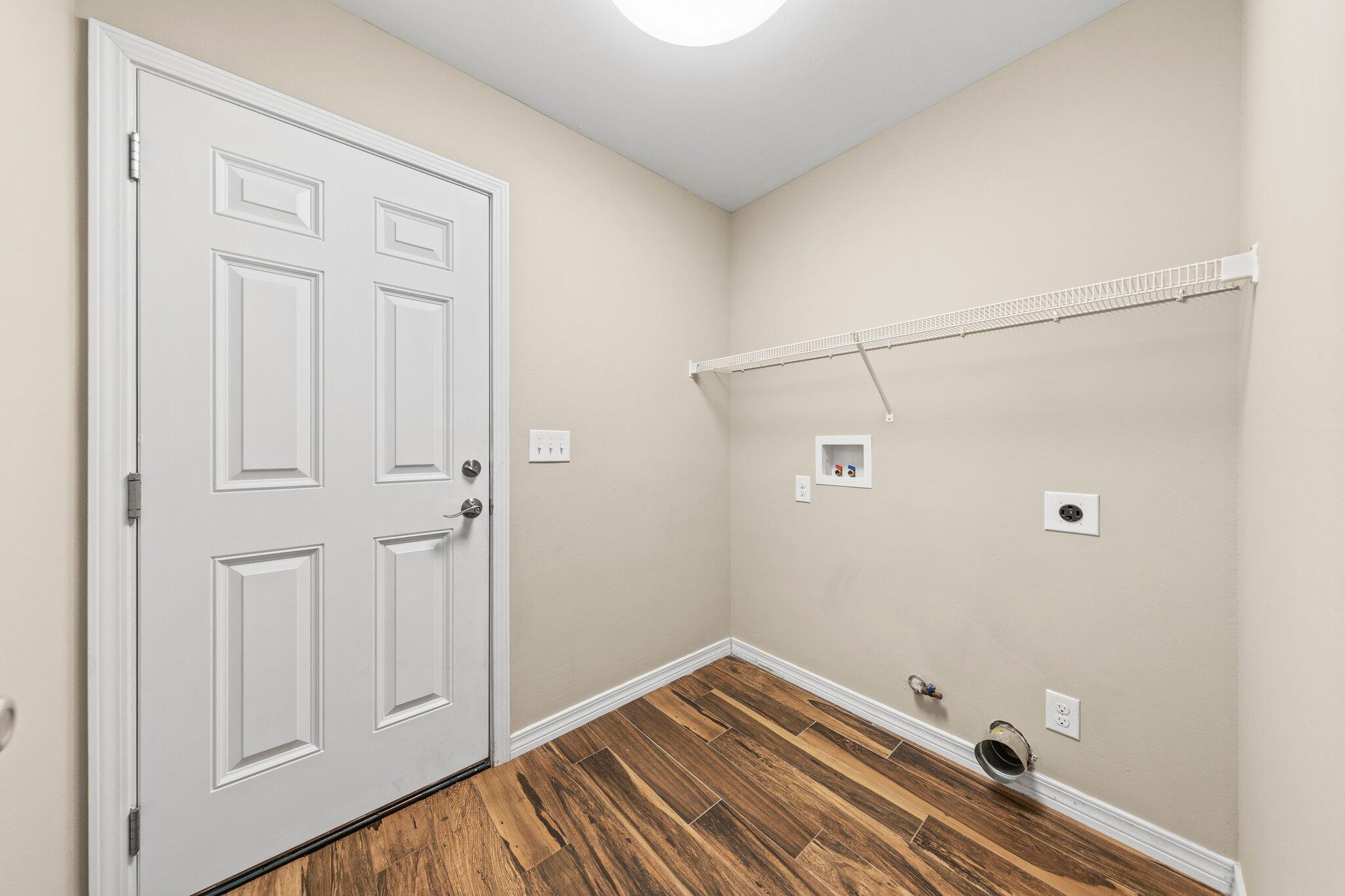 ROSEMONT S/D - Residential Lease