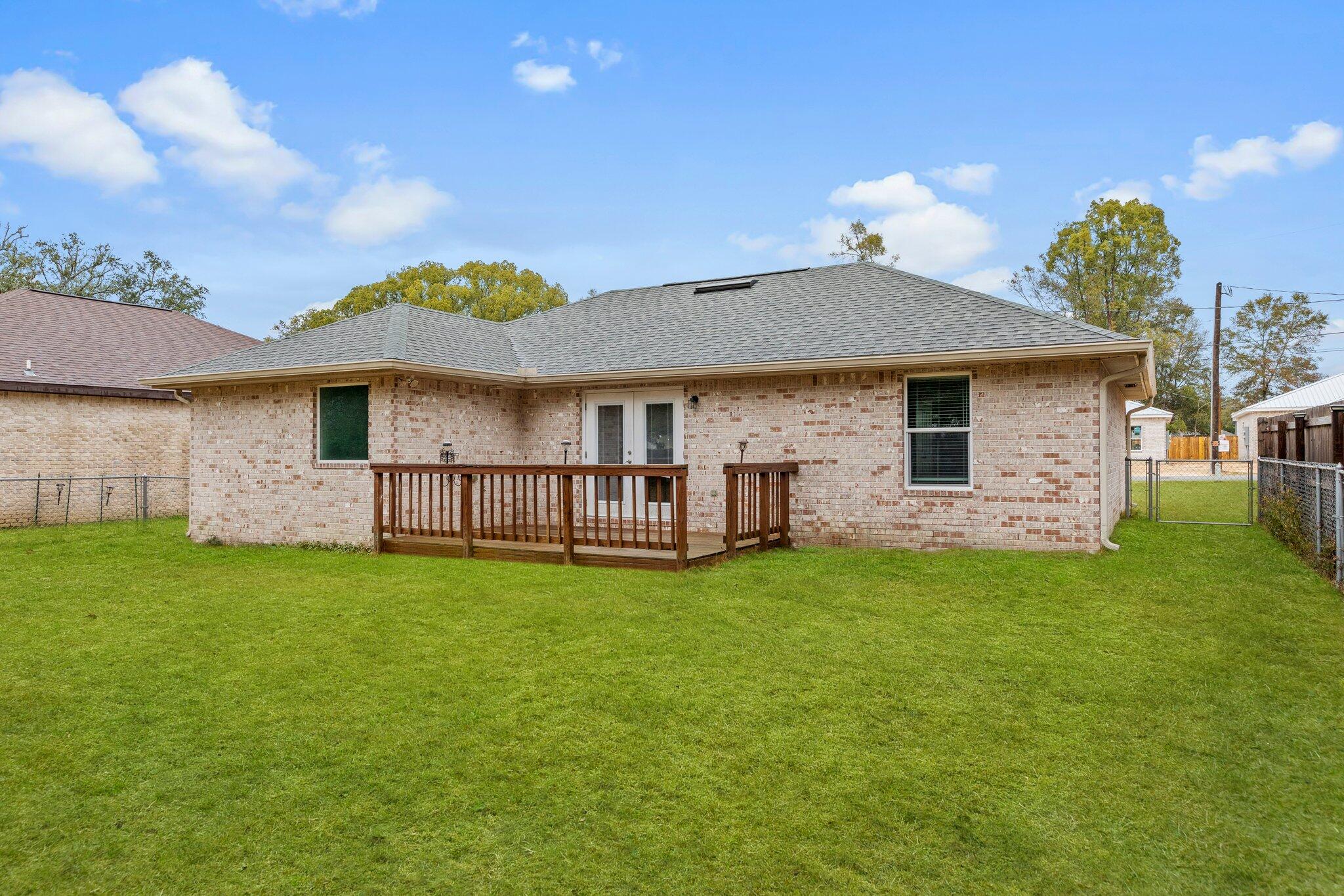 ROSEMONT S/D - Residential Lease