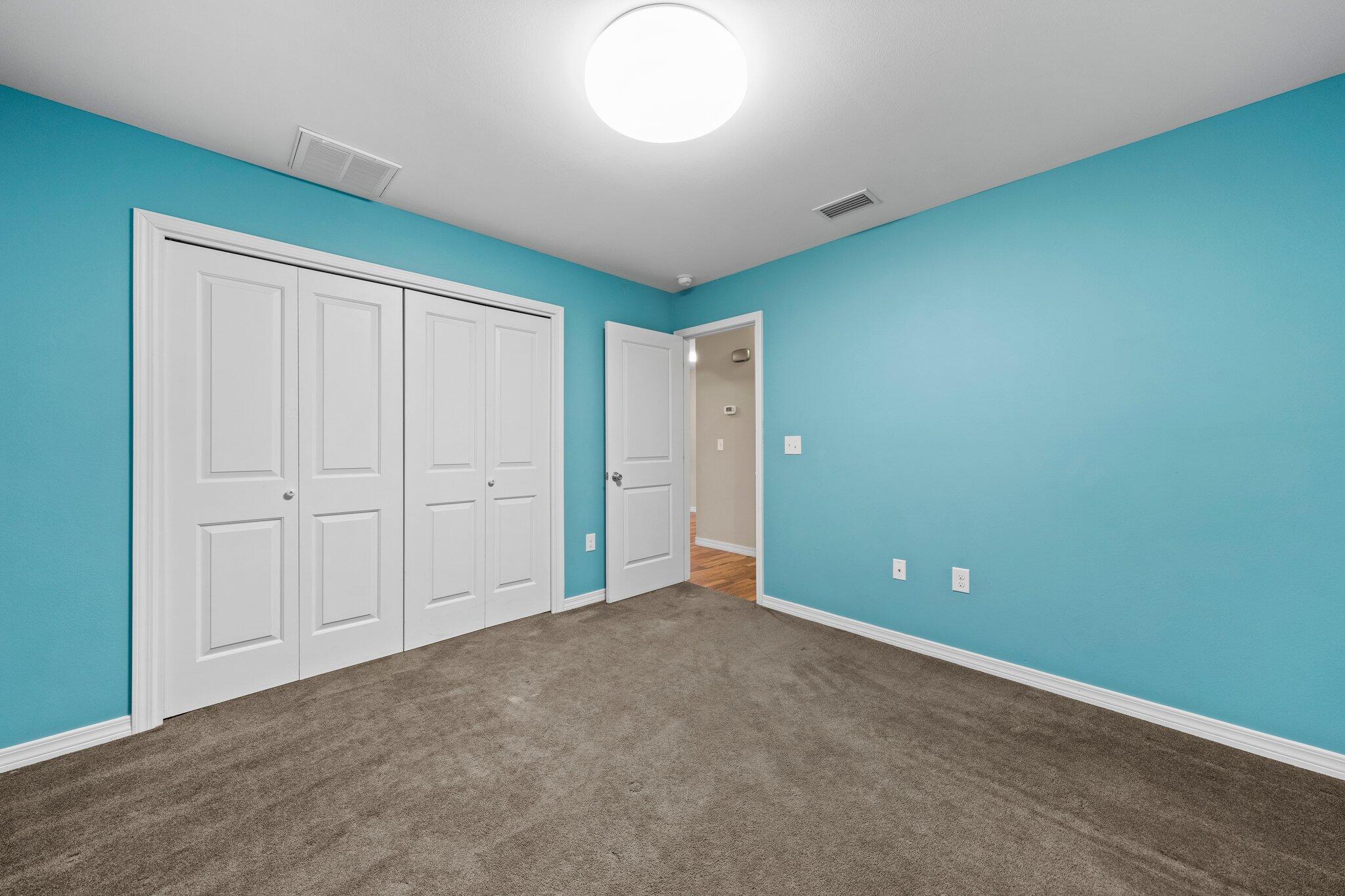 ROSEMONT S/D - Residential Lease