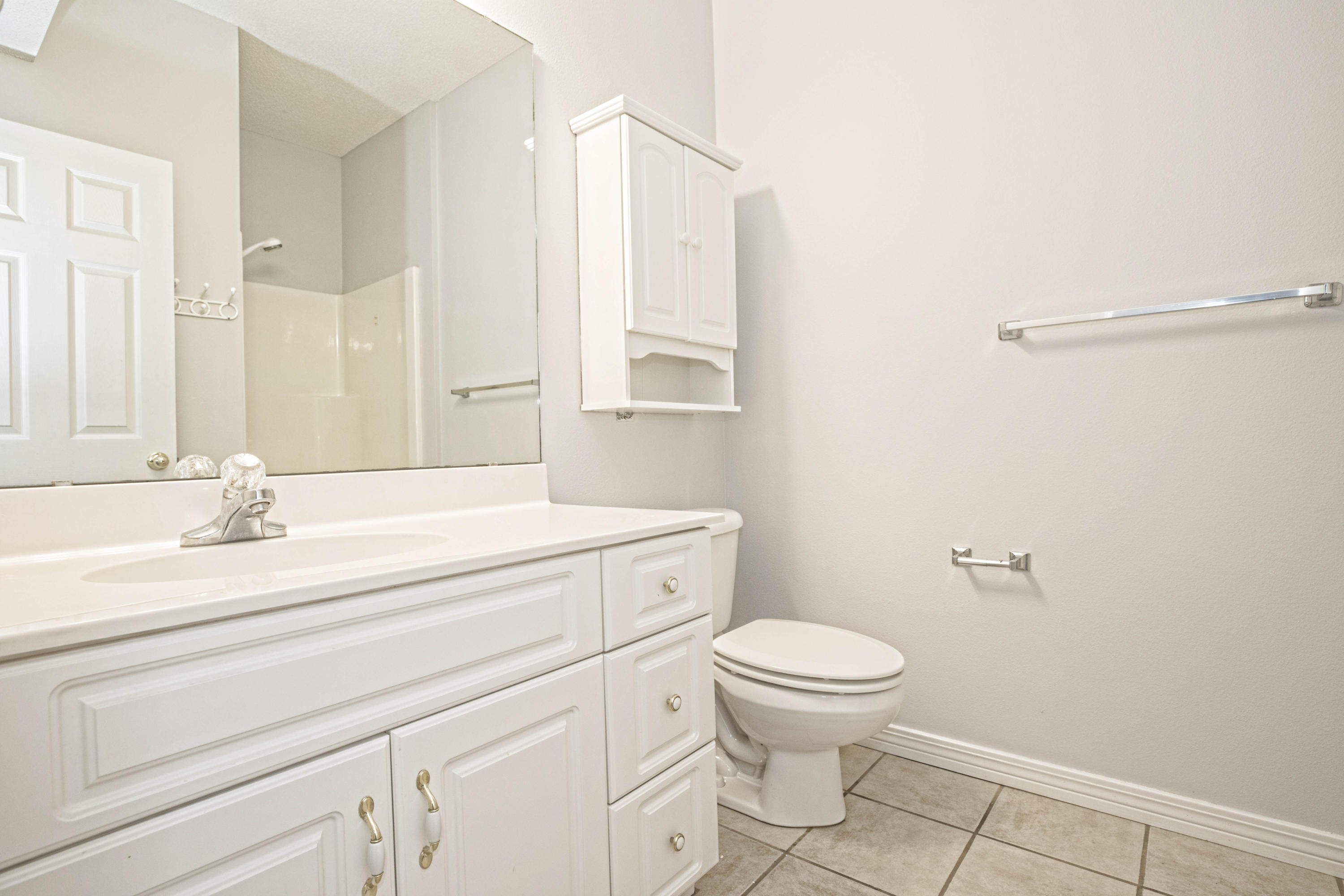 THE OAKS AT NICEVILLE - Residential