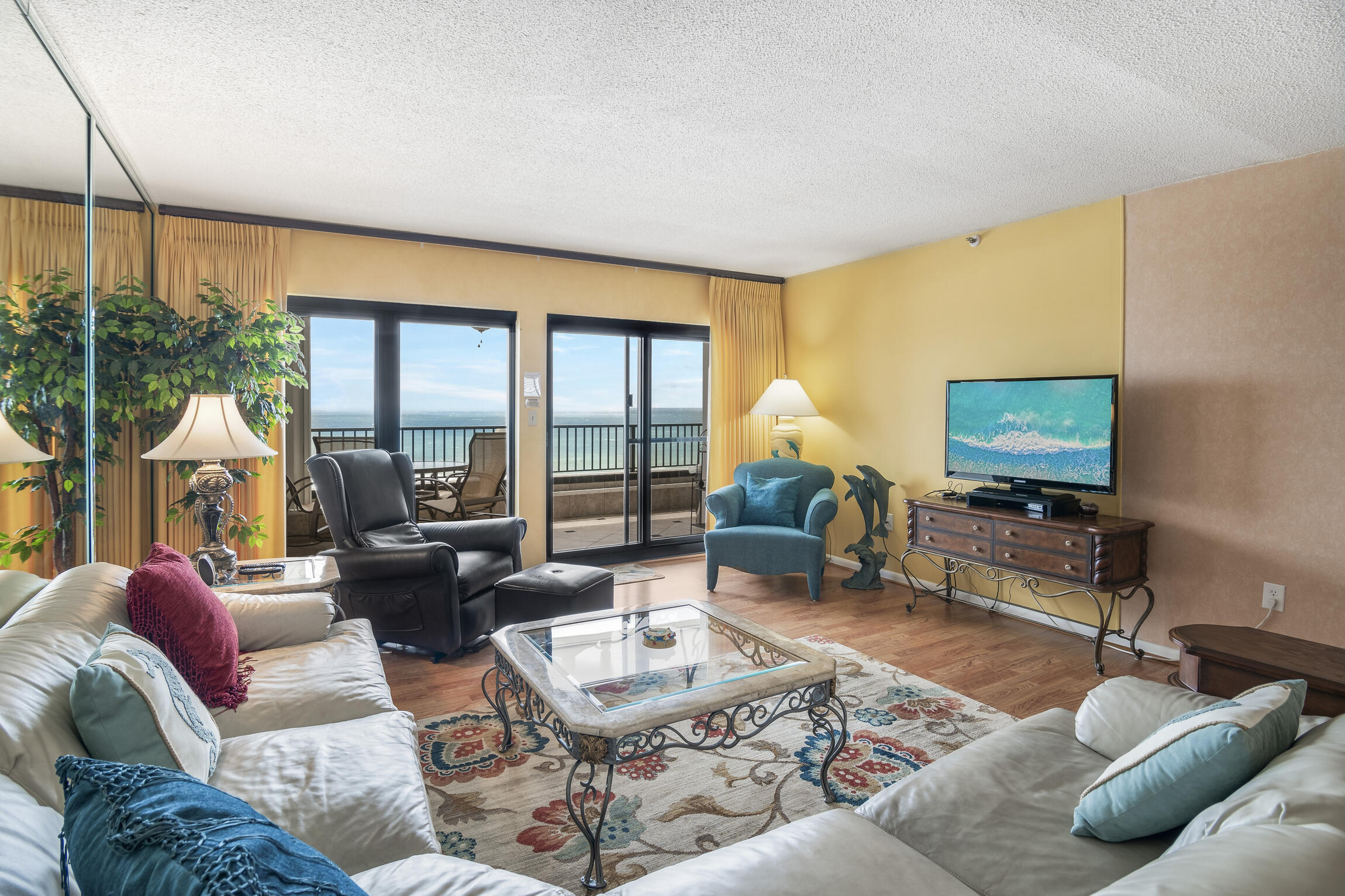 BREAKERS EAST CONDO - Residential
