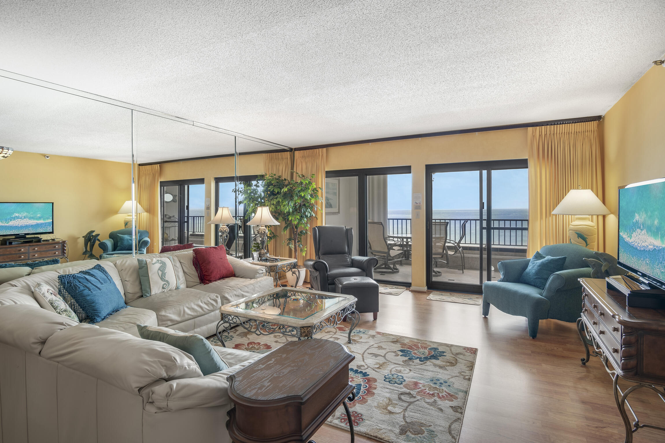 BREAKERS EAST CONDO - Residential
