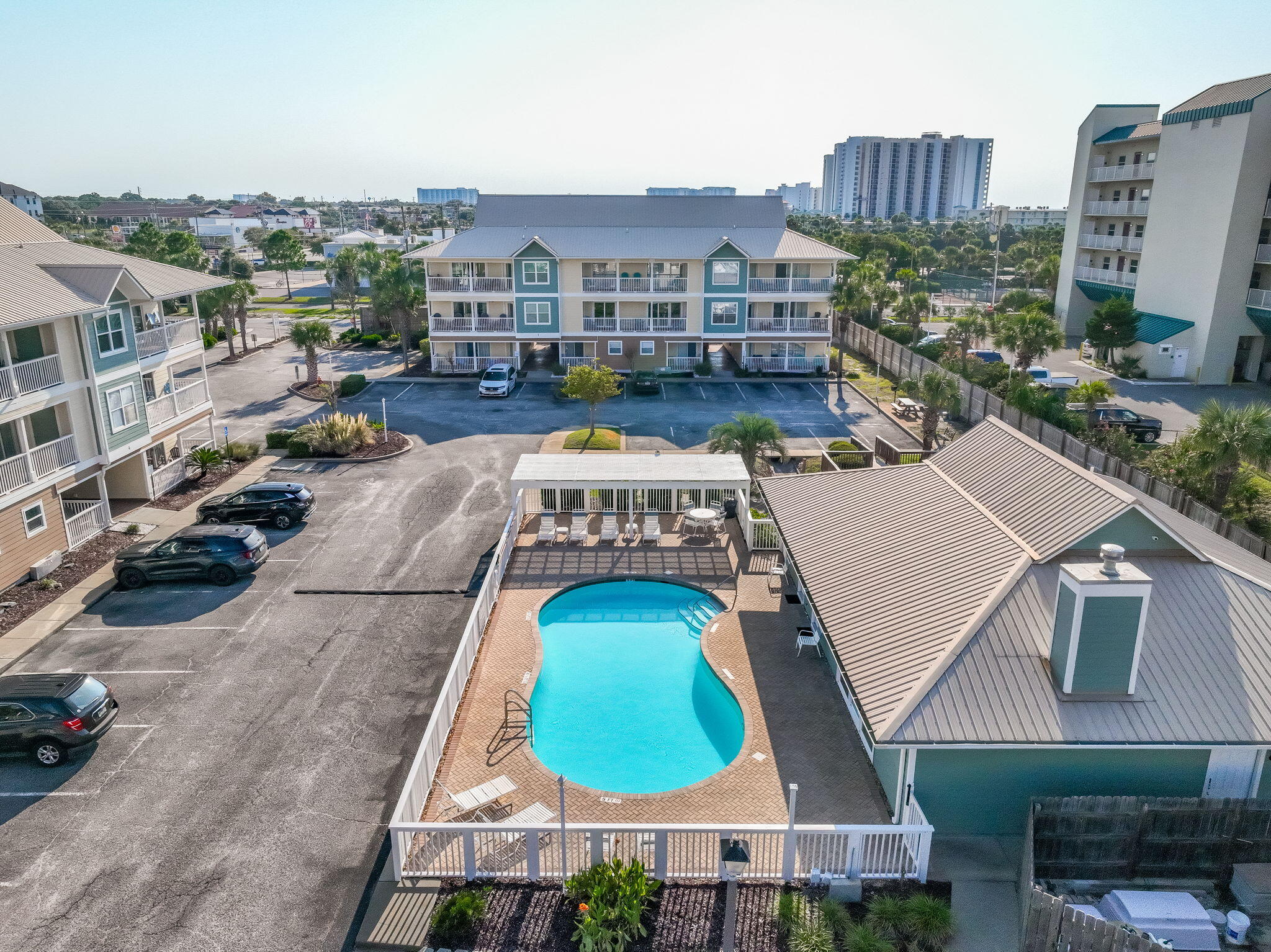 ST MARTIN BEACHWALK VILLAS - Residential