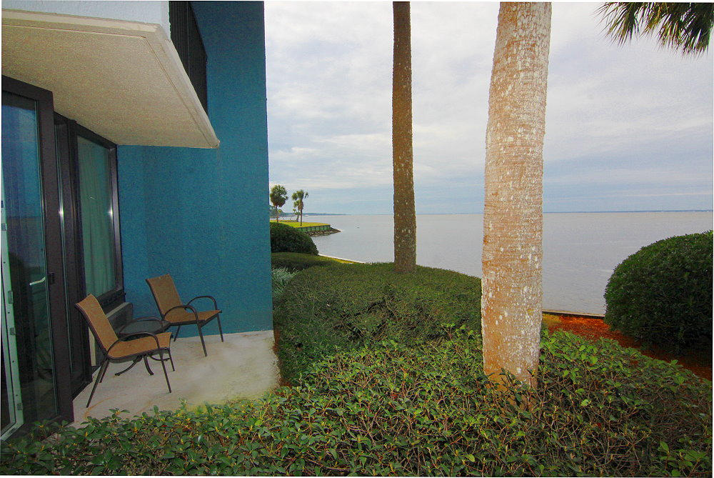 BAYSIDE CONDO SANDESTIN - Residential