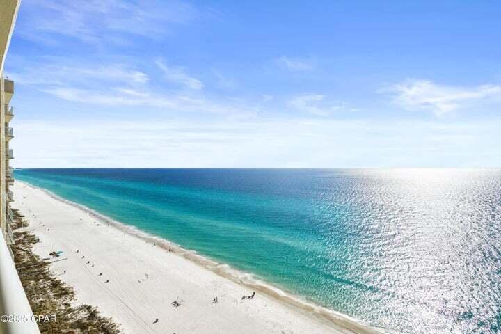 MAJESTIC BEACH TOWERS I - Residential