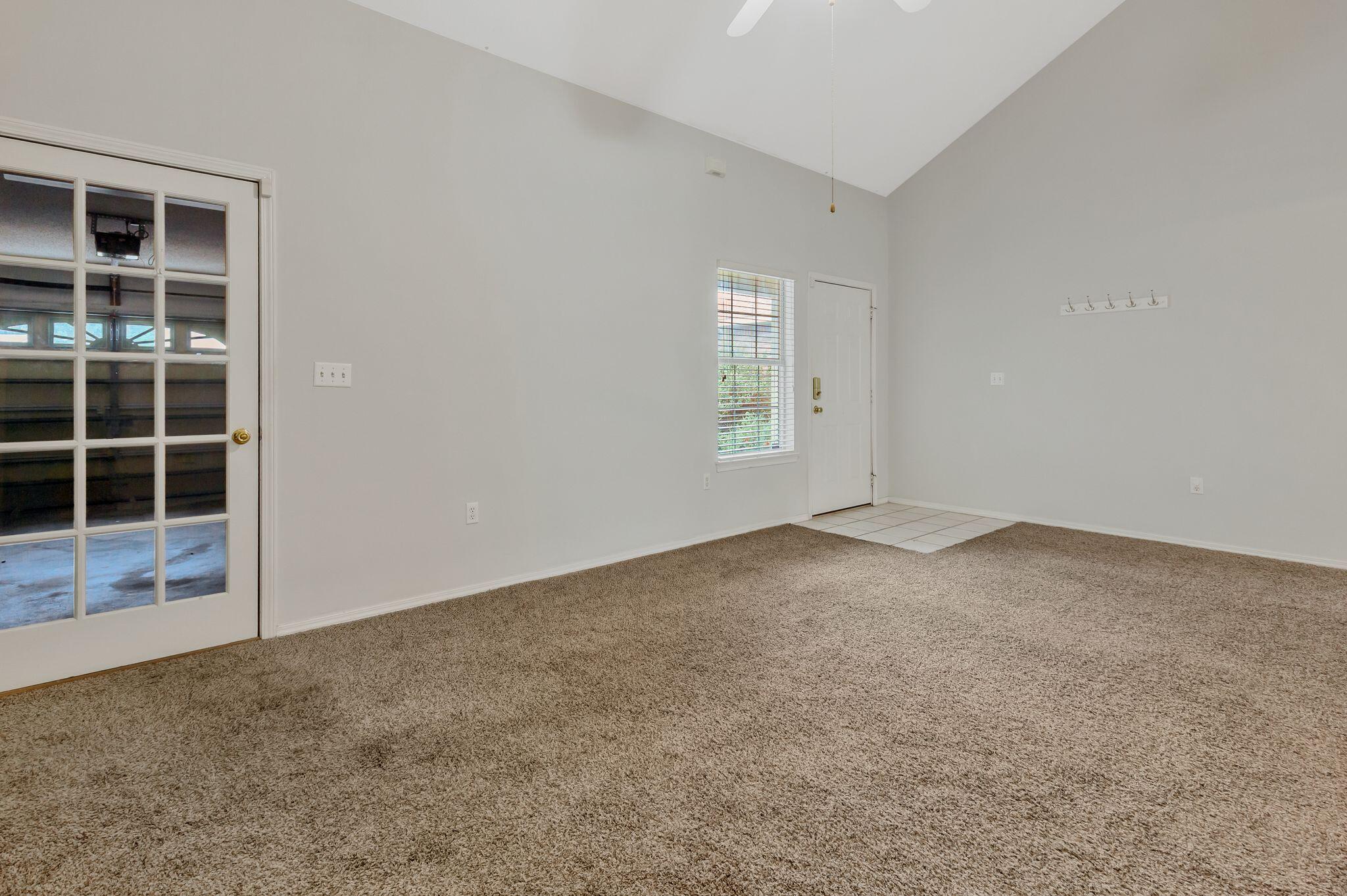 BLUE RIDGE ESTATES S/D - Residential Lease