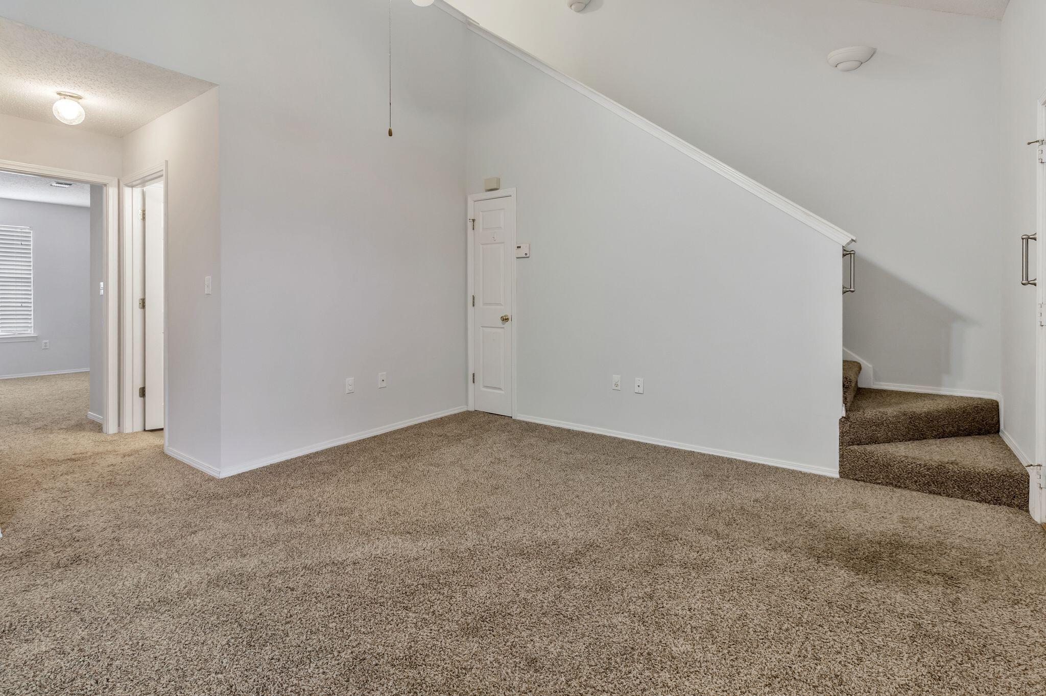 BLUE RIDGE ESTATES S/D - Residential Lease