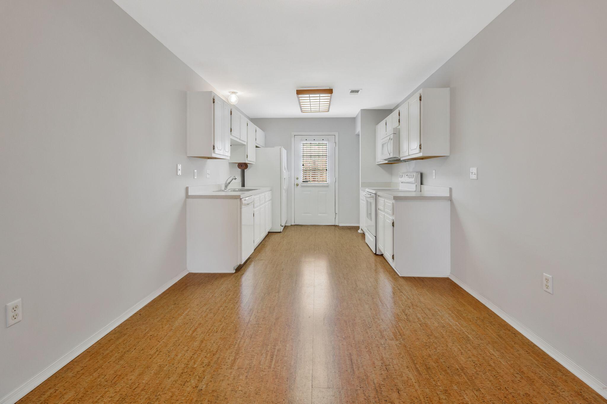 BLUE RIDGE ESTATES S/D - Residential Lease