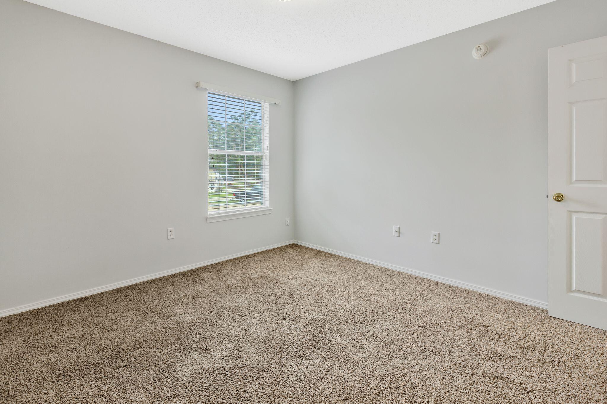 BLUE RIDGE ESTATES S/D - Residential Lease