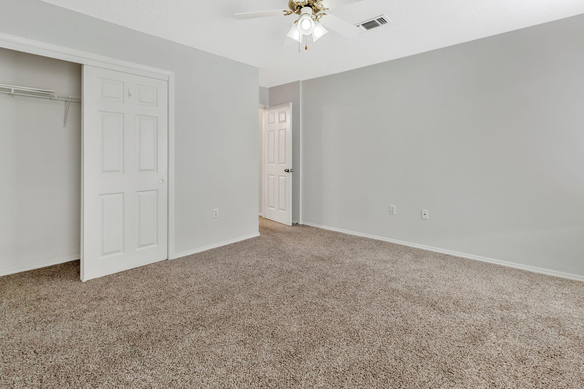 BLUE RIDGE ESTATES S/D - Residential Lease