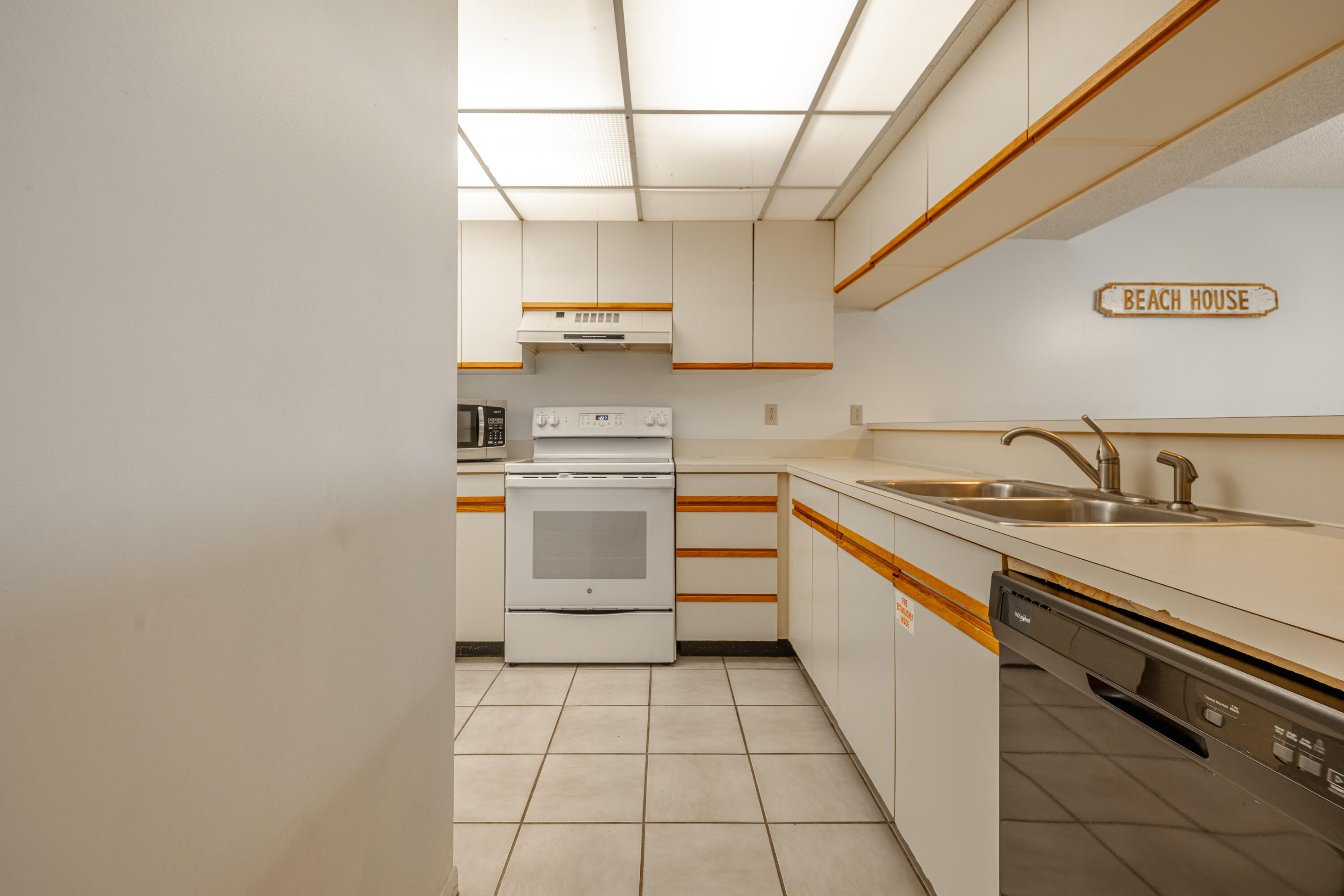 Wimbledon Tennis Villas - Residential
