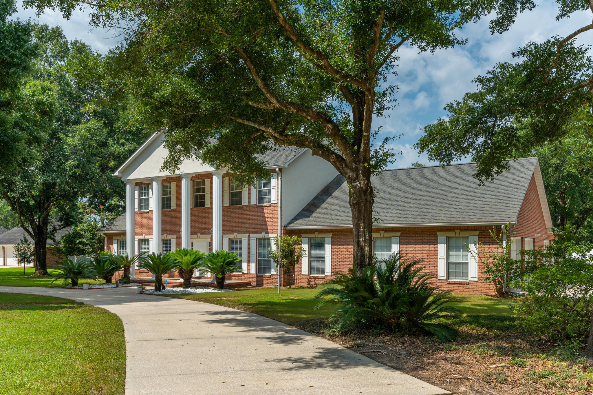 ASHLEY PLACE - Residential