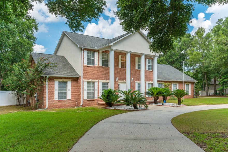 Welcome home to the prestigious Ashley Place subdivison. Ashley Place is an exclusive neighborhood featuring upscale homes located in northwest Crestview. New Luxury Vinyl Plank Flooring

The current owners favorite features:
The pool, the view from the back porch, the oversized garage, work bench and and the large bedrooms

Owner will have a new roof installed at closing with acceptable offer.