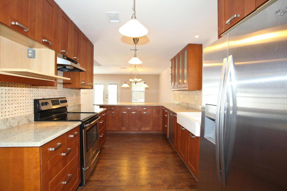 METES & BOUNDS - Residential Lease