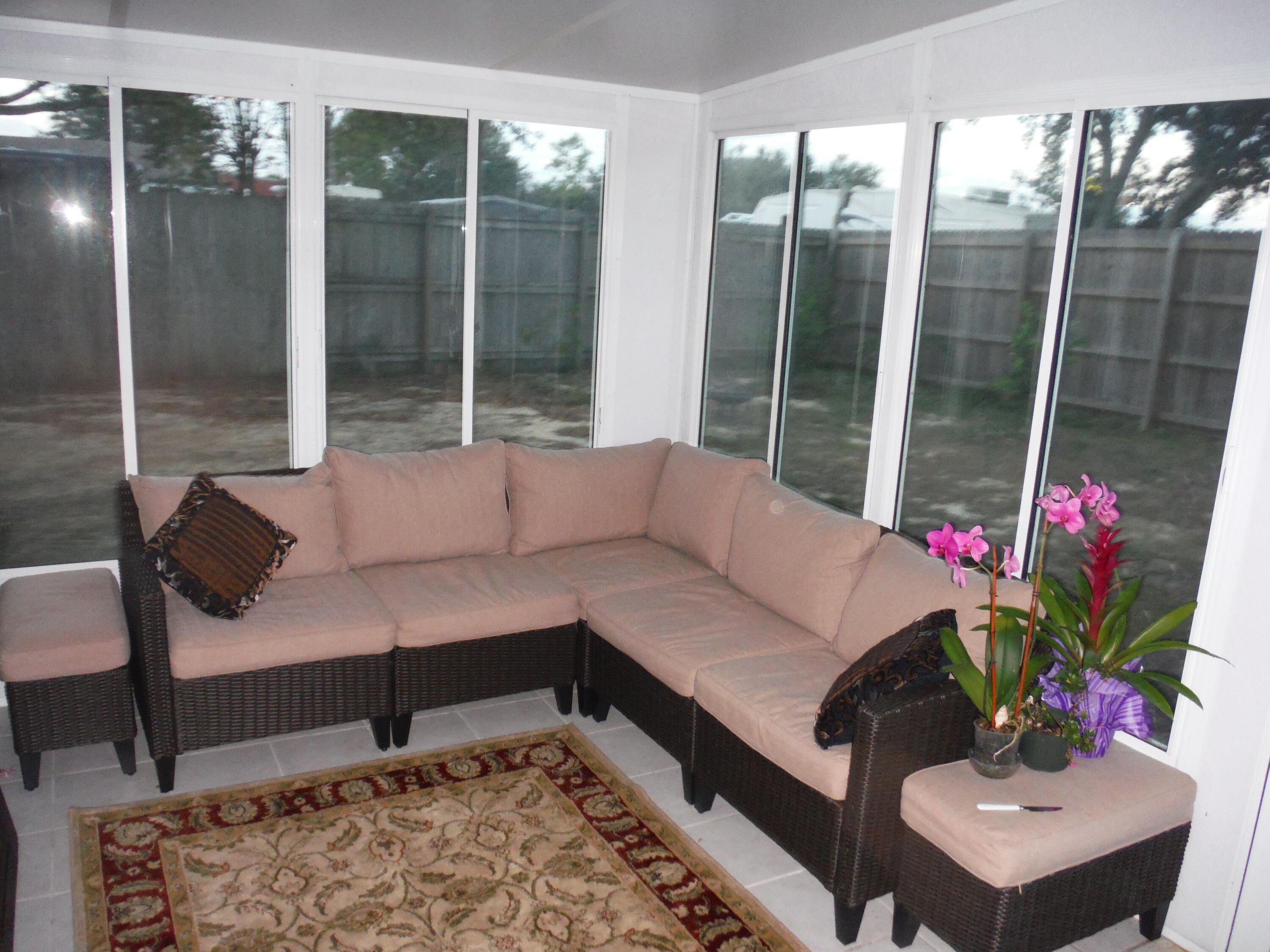 WEST NAVARRE - Residential