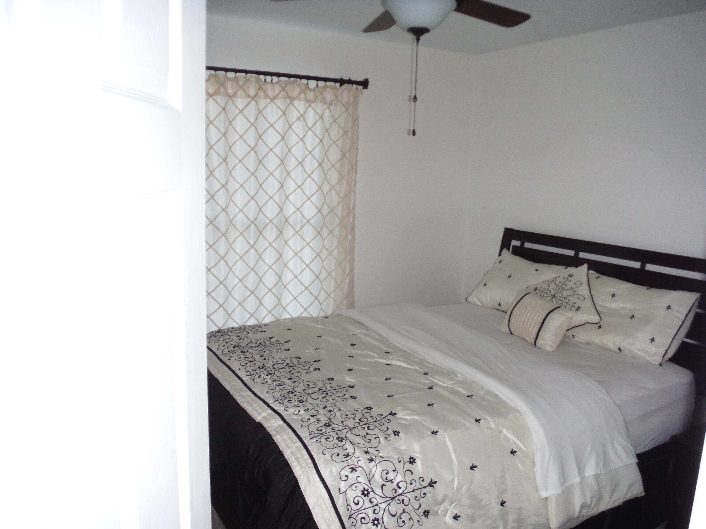 WEST NAVARRE - Residential