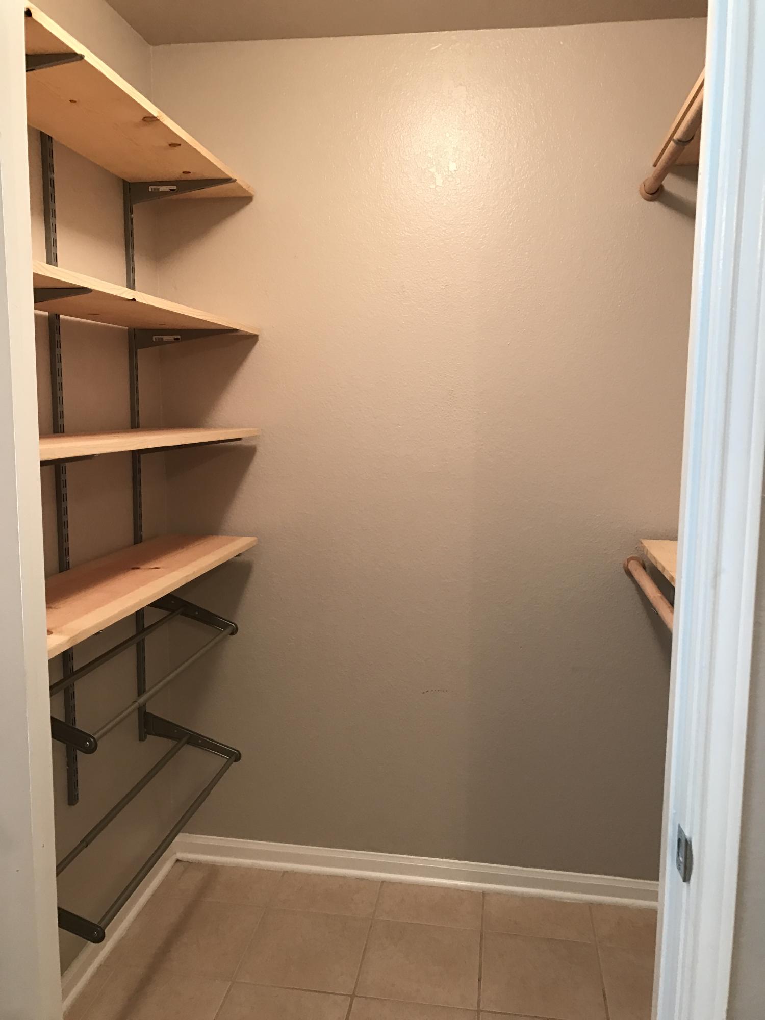 INDIAN LAKE - Residential Lease