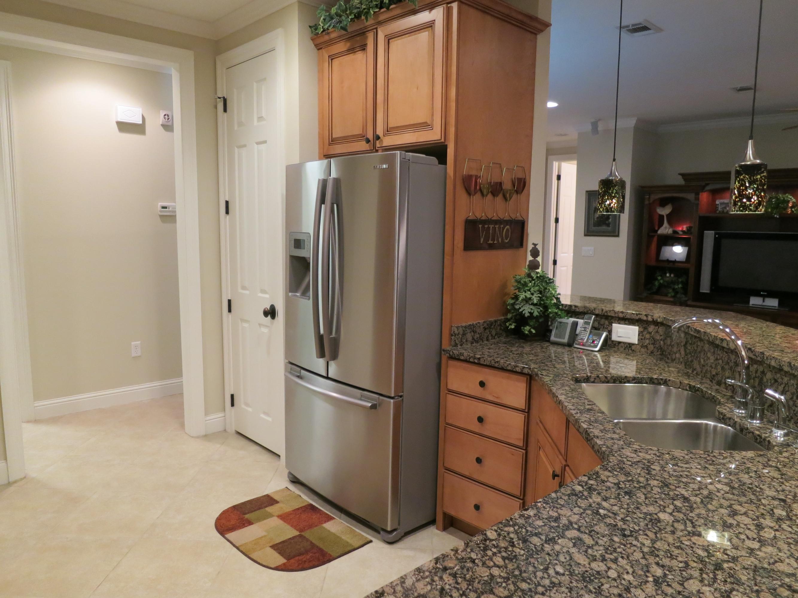 LOT 53 THE CANOPIES PB 17 PG 33 OR 2823-1462 - Residential