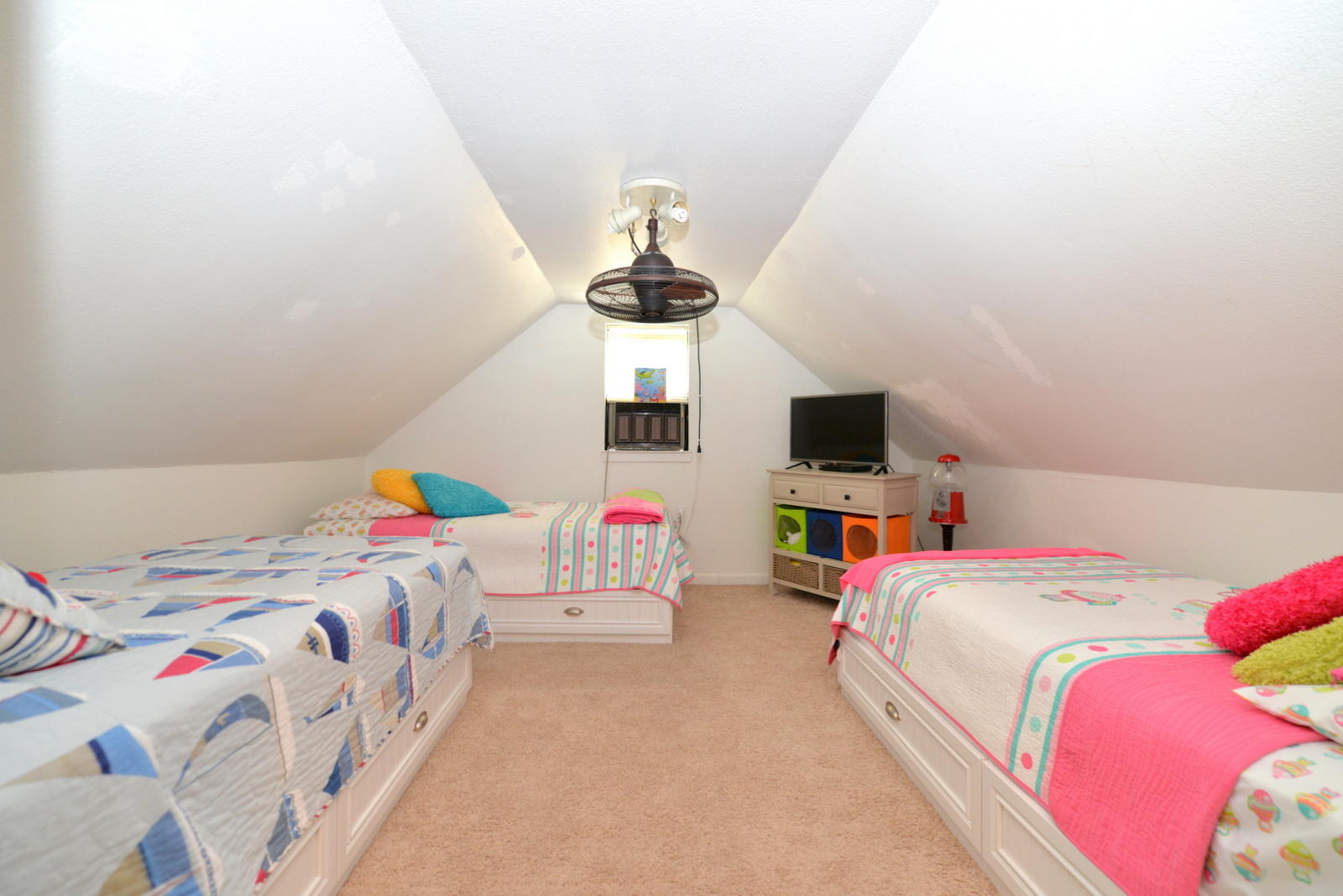 EASTWOOD 8TH ADDN - Residential