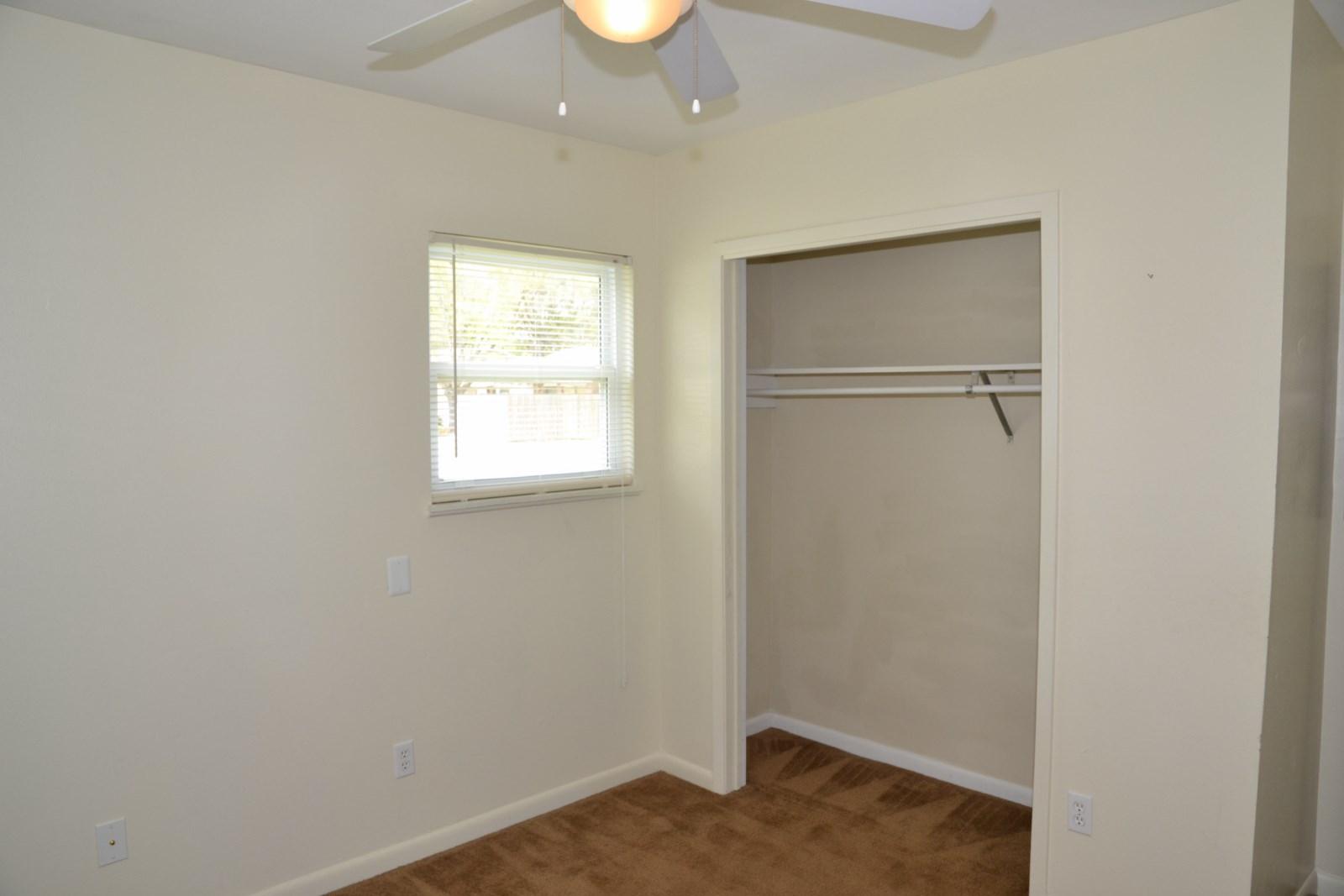 LAKEVIEW S/D - Residential