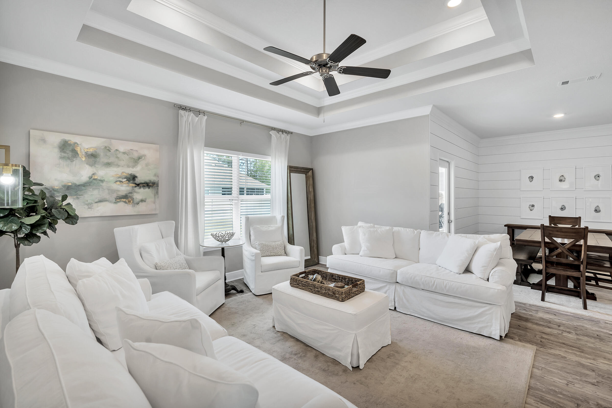 STONEGATE - Residential