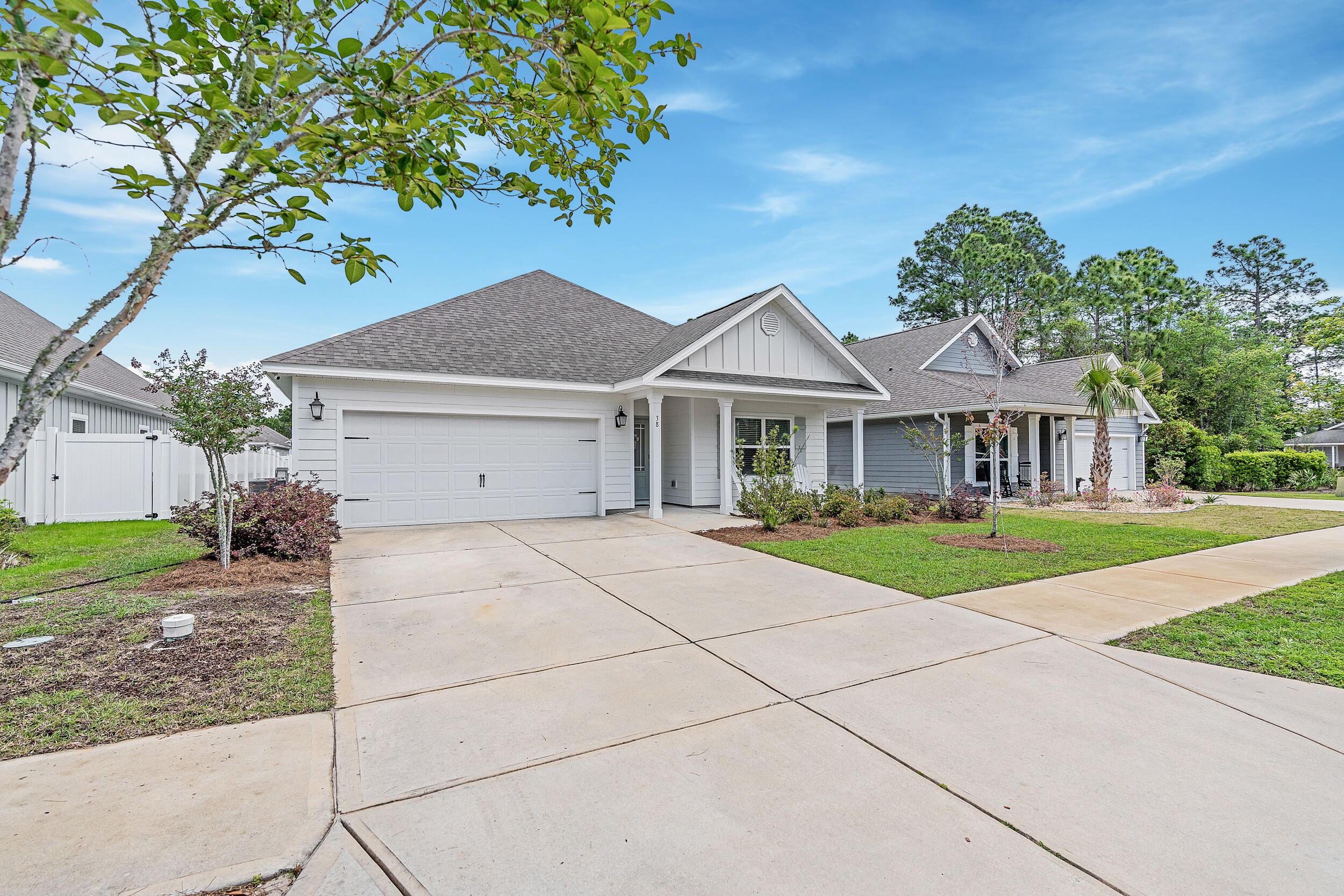 STONEGATE - Residential